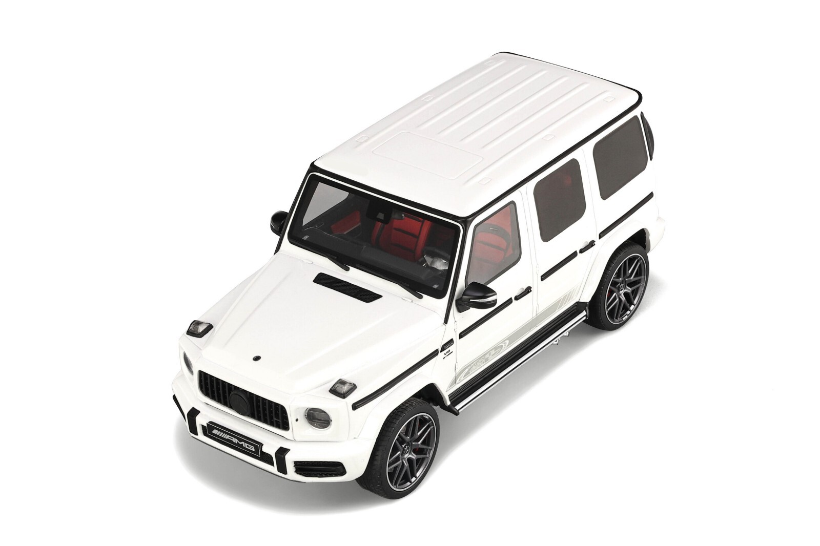1/18 Mercedes Benz G63 AMG Edition 55 (W463) Brilliant Design by