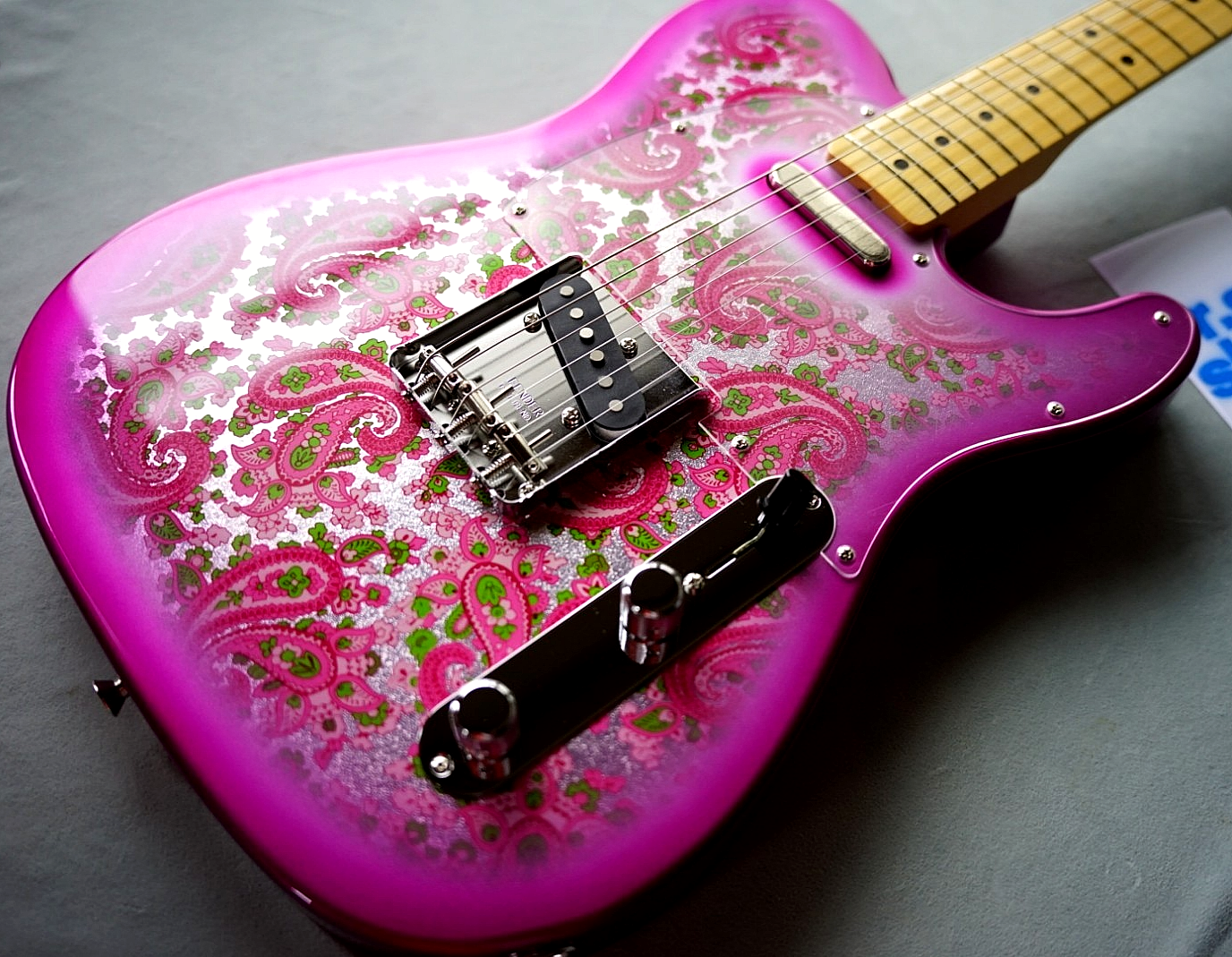 Fender Made in Japan Limited Telecaster Pink Paisley 2025 Limited