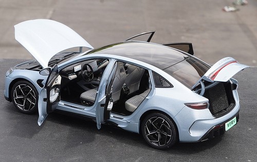 1/18 Scale BYD Seal EV Blue Diecast Car Model Toy Collection Gift