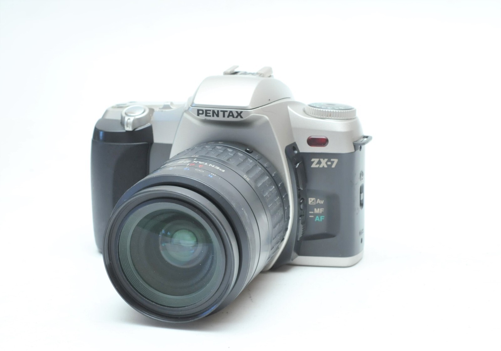 Pentax ZX-7 35mm Film Autofocus SLR Camera Silver with 28-80mm