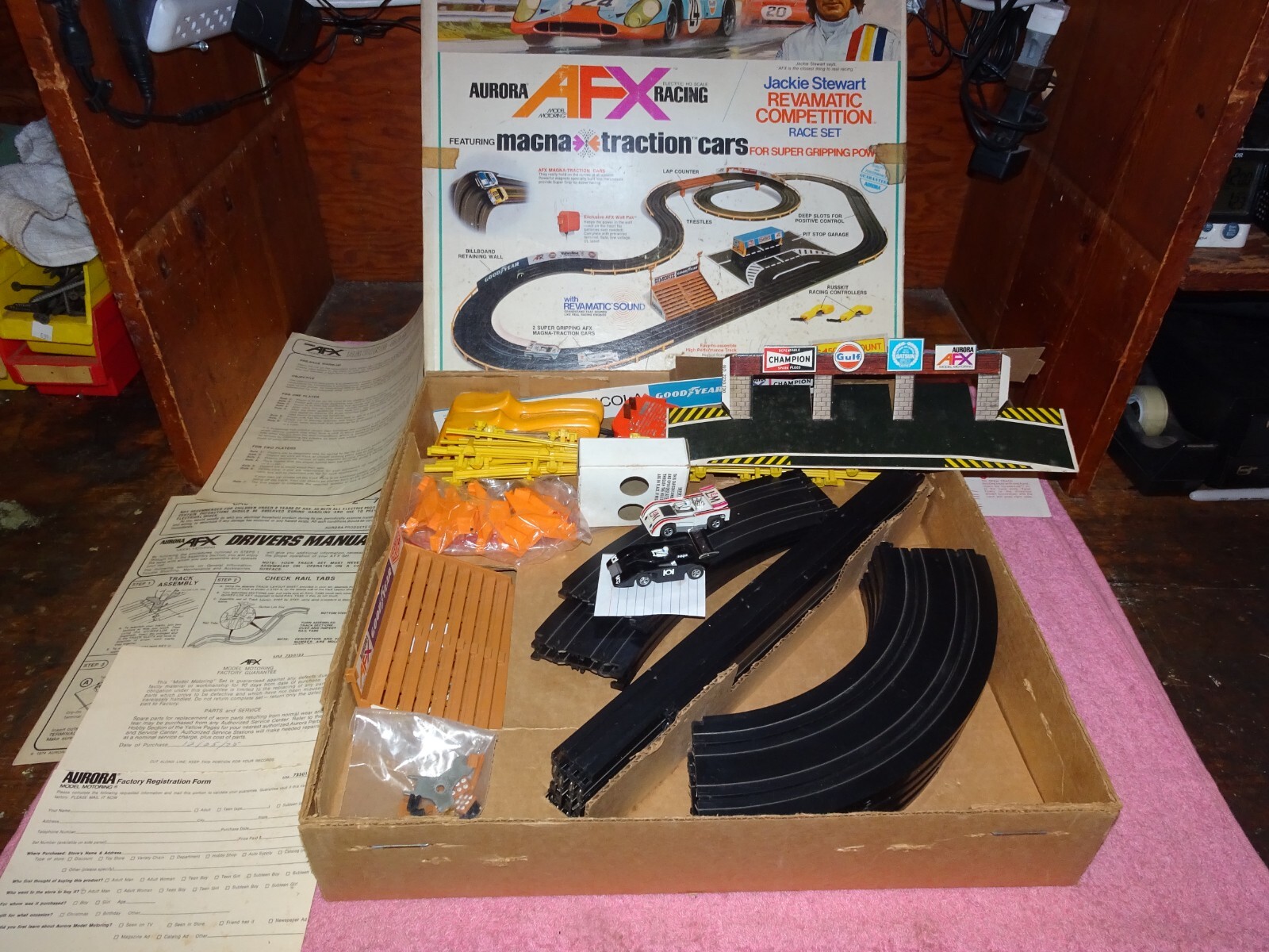 Aurora AFX Racing Jackie Stewart Revamatic compettition Race set