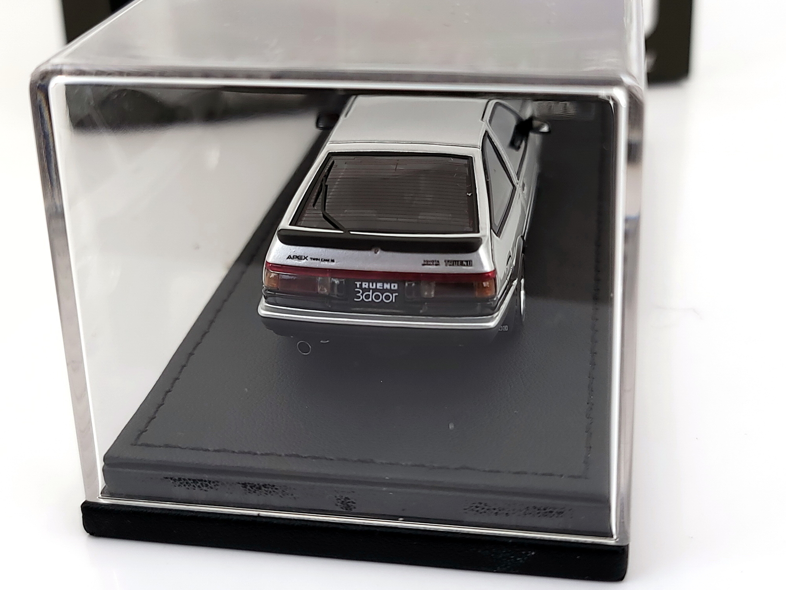 Ignition Model 1:43 Toyota Sprinter Trueno(AE86) GT-Apex Silver