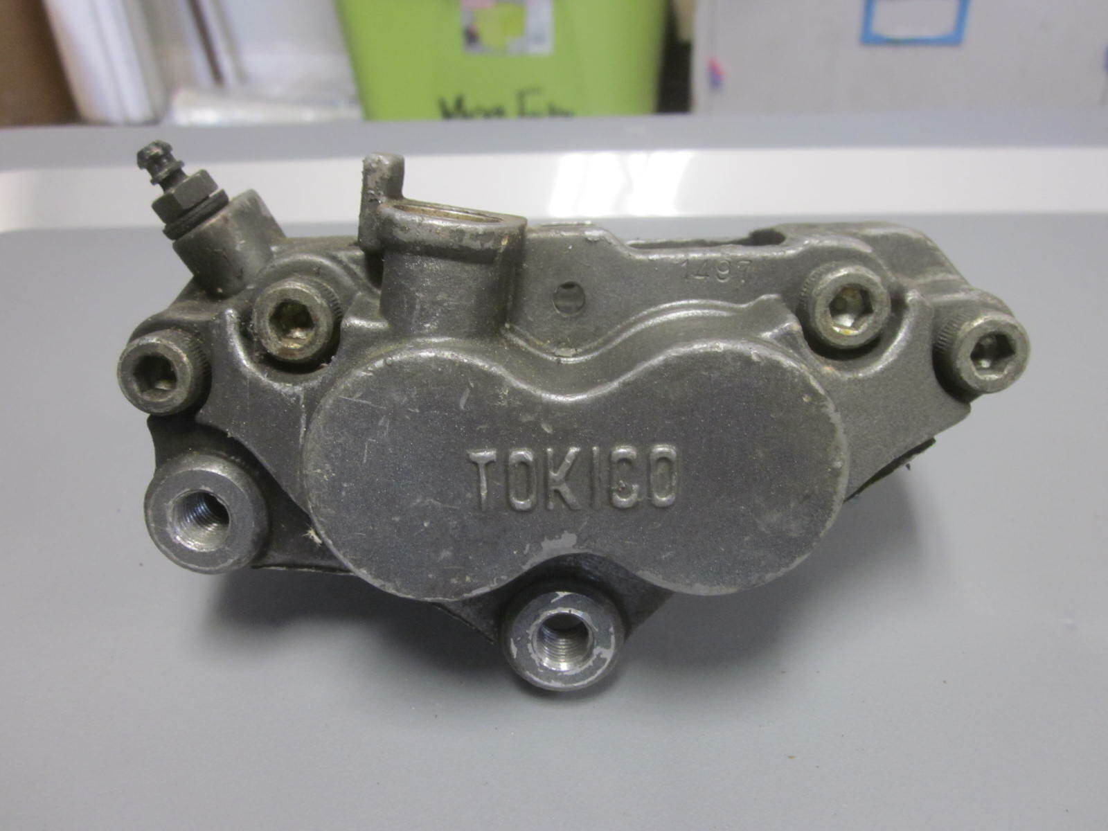 Tokico Front Left Brake Caliper Fits: Kawasaki ZX600 ZX750 ZX1100