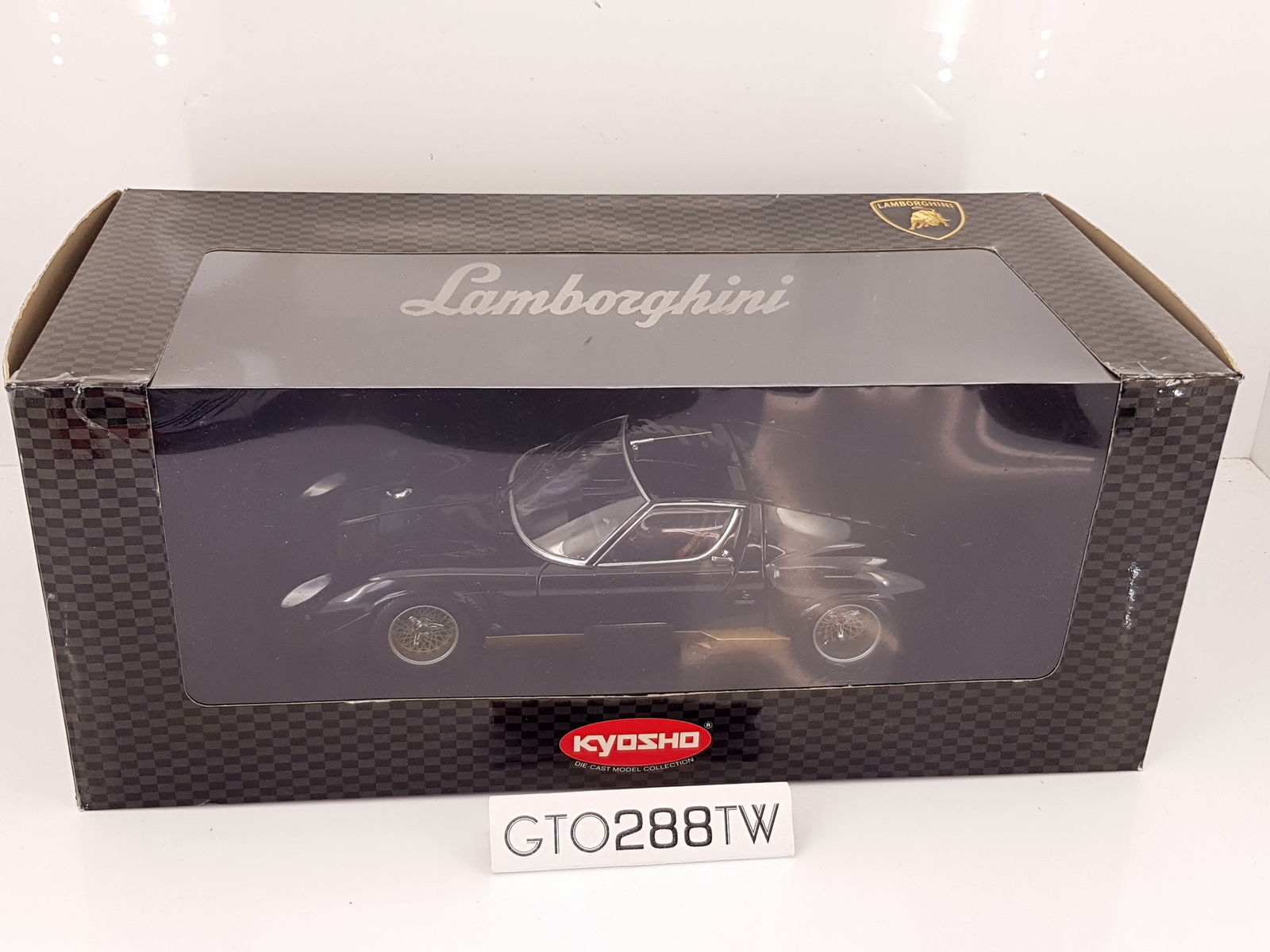 Kyosho 1:18 scale Lamborghini Jota SVR 