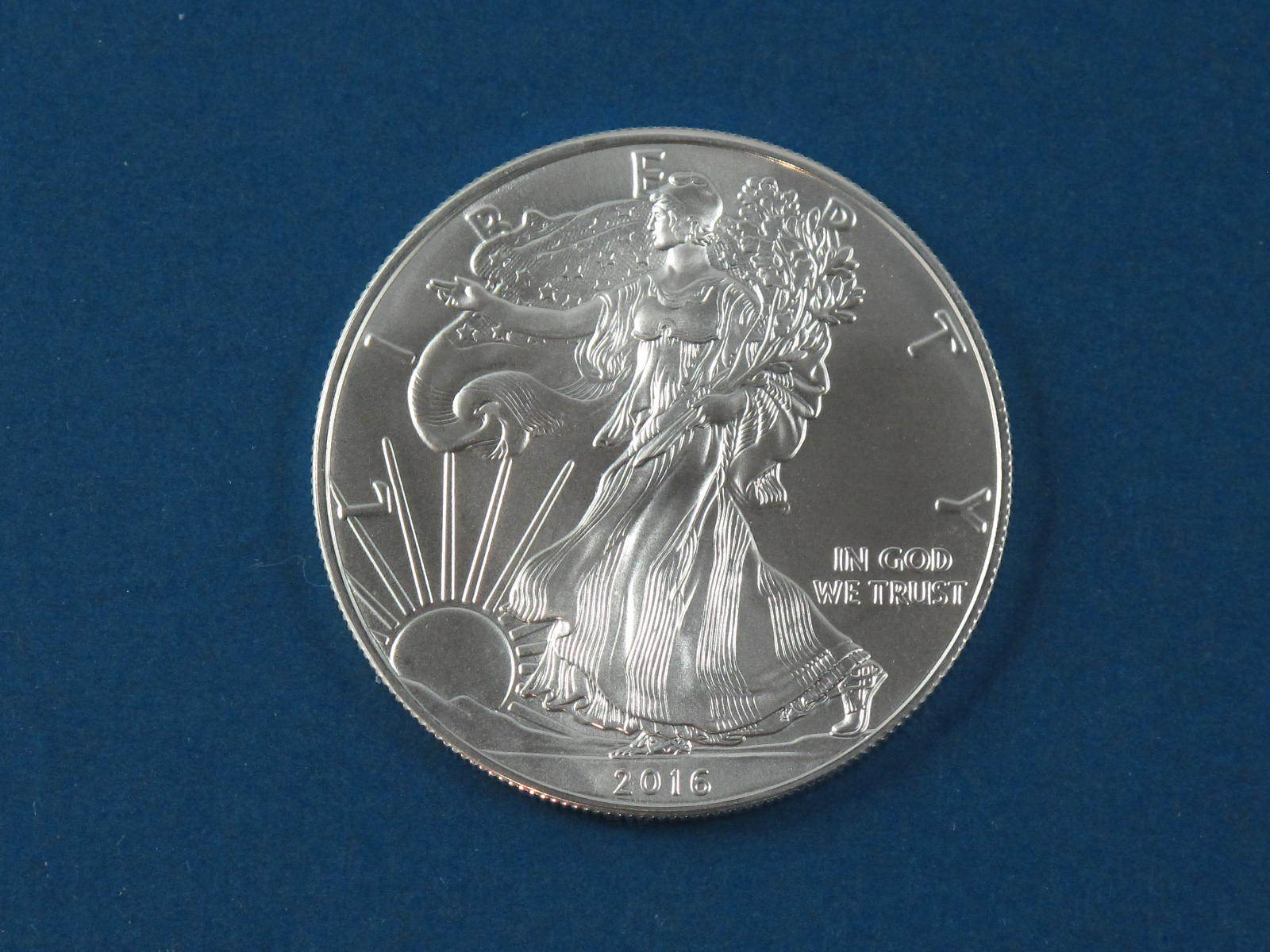 2016 American Silver Eagle US Mint Walking Liberty Coin 1oz .999