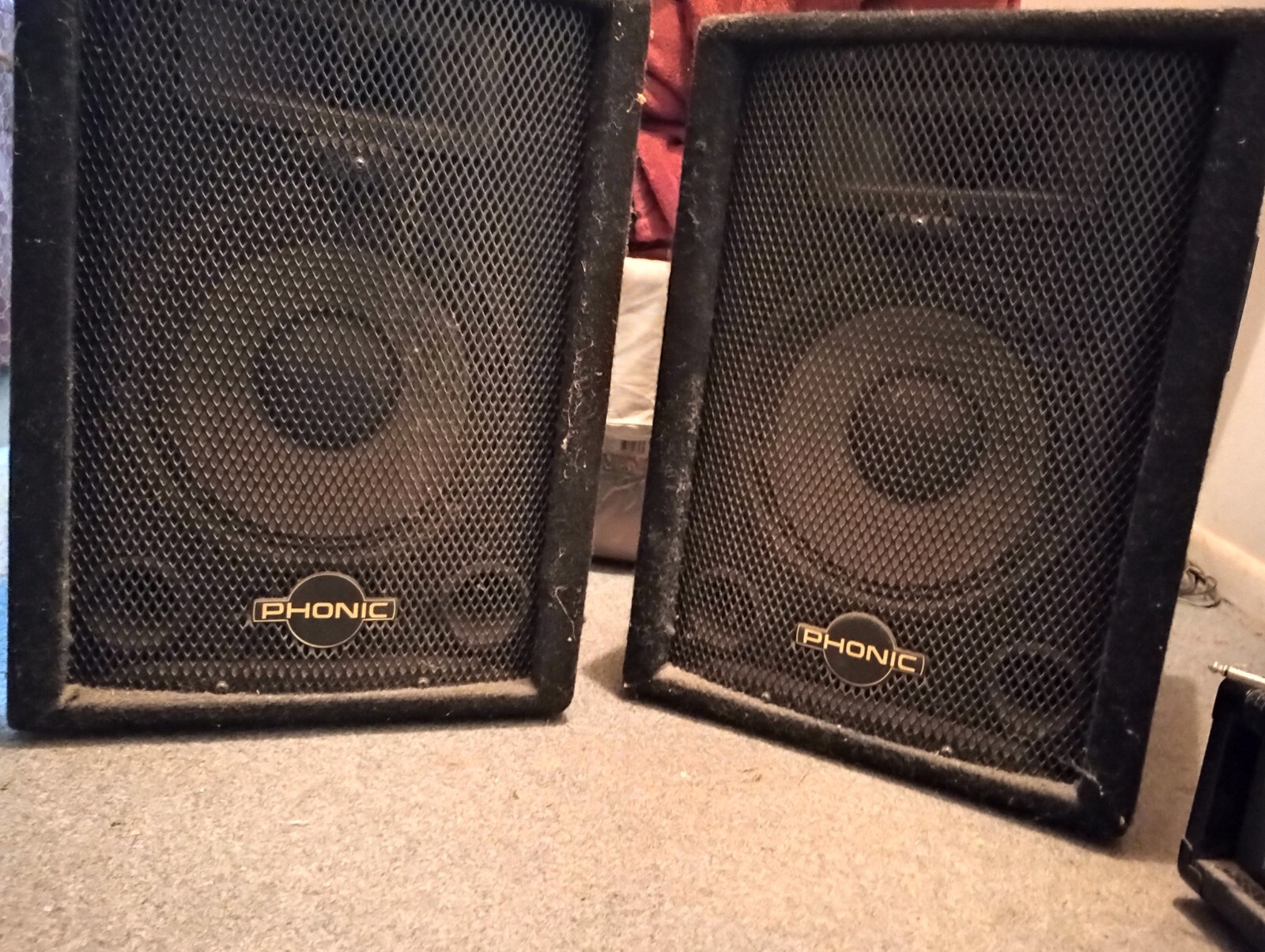LOCAL ONLY* Phonic SE710 II 100W RMS 8-Ohm 10