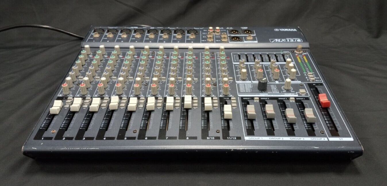 Yamaha MX12/6 Analog Mixing Board with 12 Input Channels | eBay