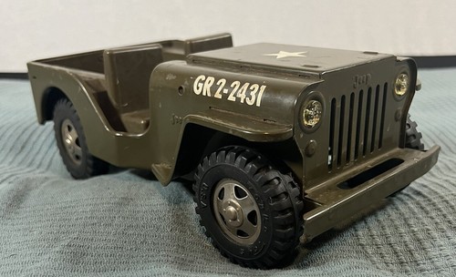 1964 Tonka No. 304 U.S. Army/Military Jeep Commander GR2-2431 Mid