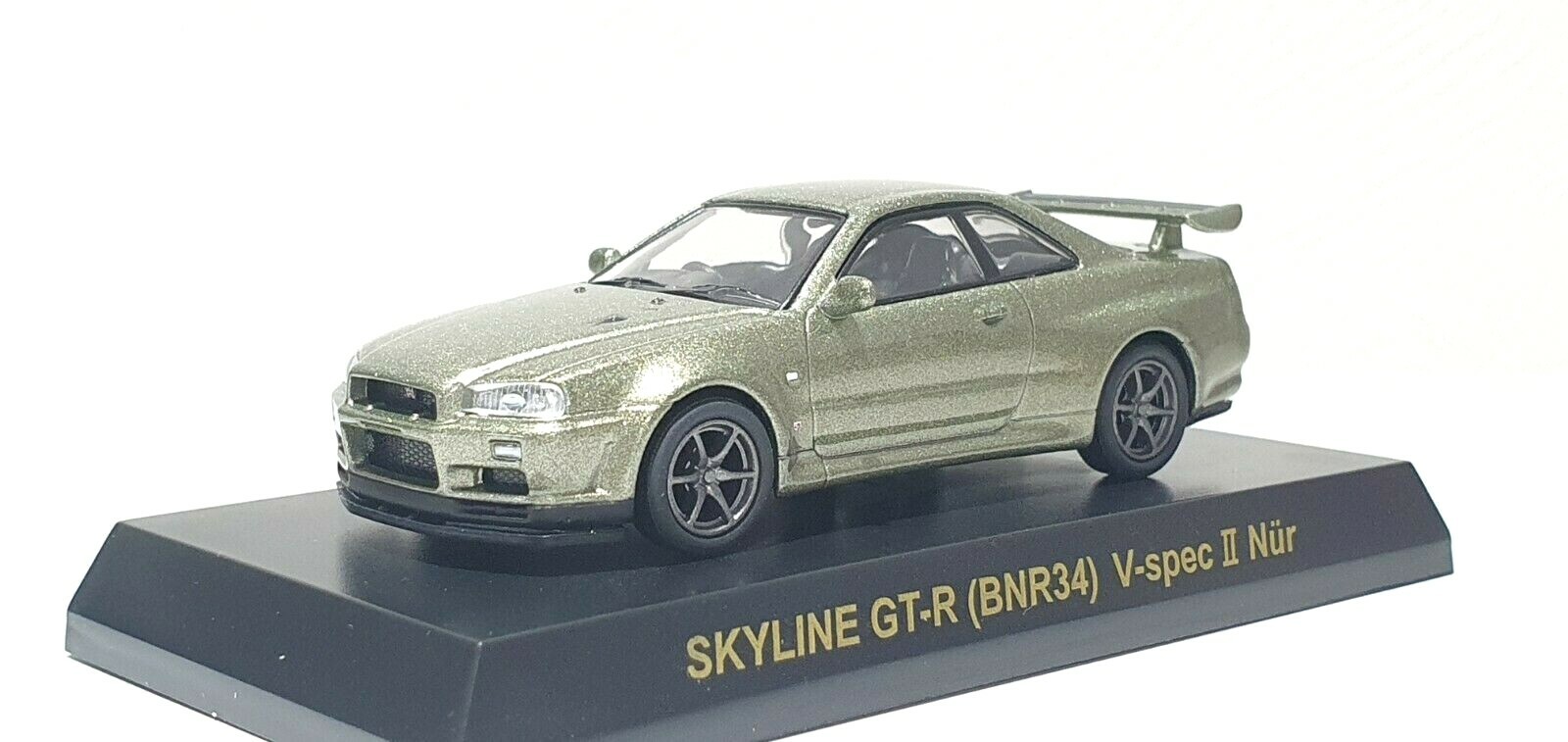 1/64 Kyosho NISSAN SKYLINE GT-R R34 BNR34 MILLENIUM JADE V-SPEC II