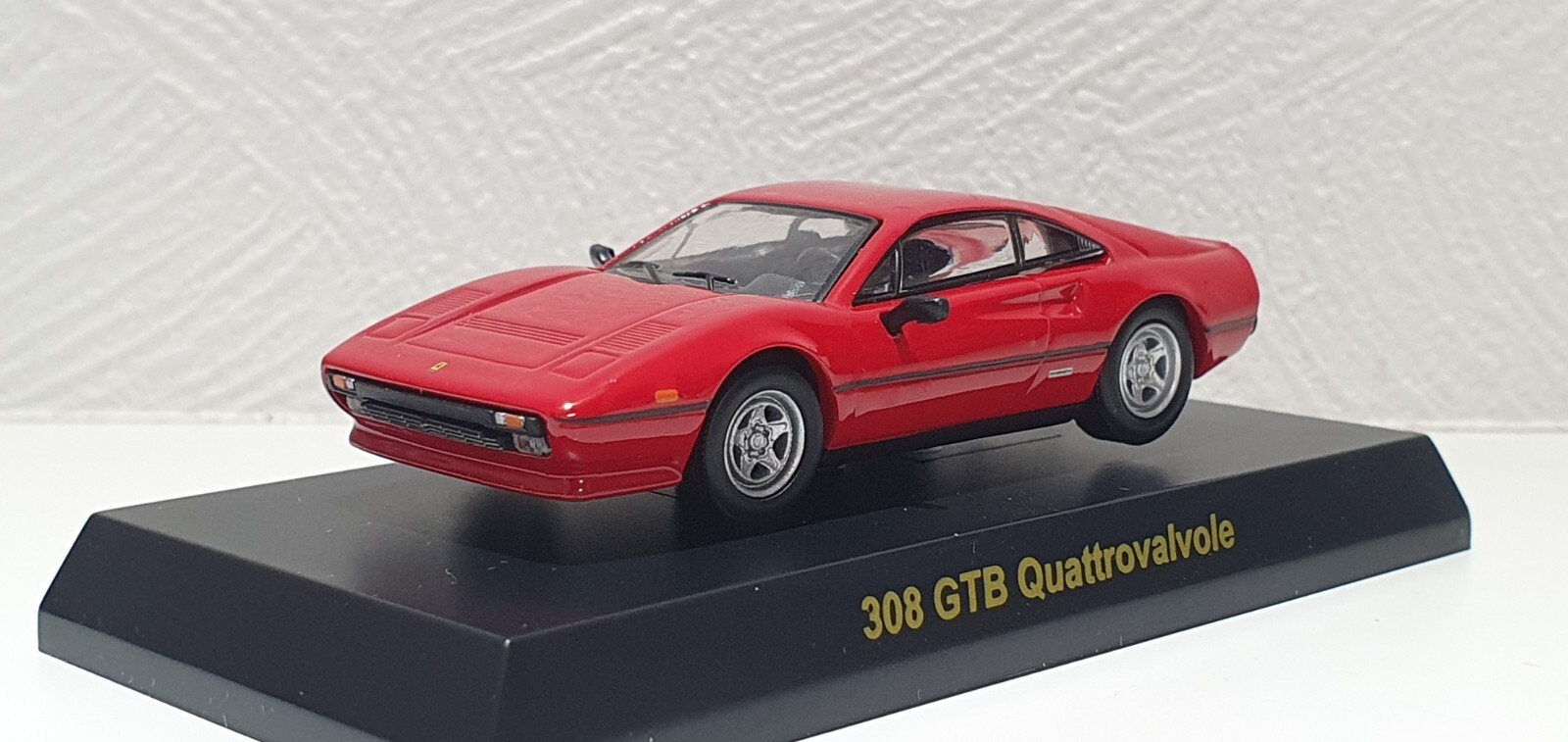 Kyosho 1/64 FERRARI 308 GTB QUATTROVALVOLE RED diecast car model