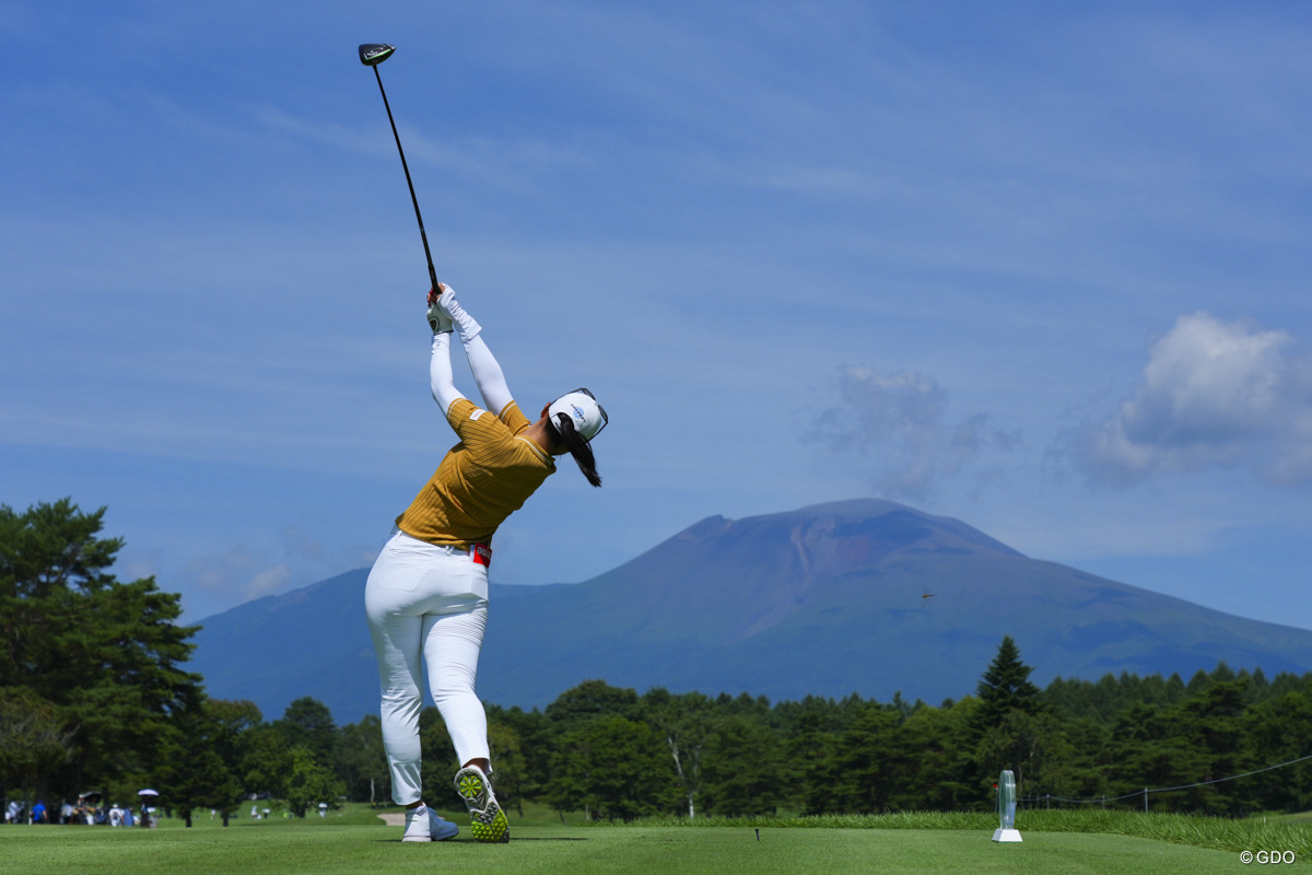 柏原明日架が涙の6年ぶり3勝目 「長かった。コロナ、無観客、自分にも