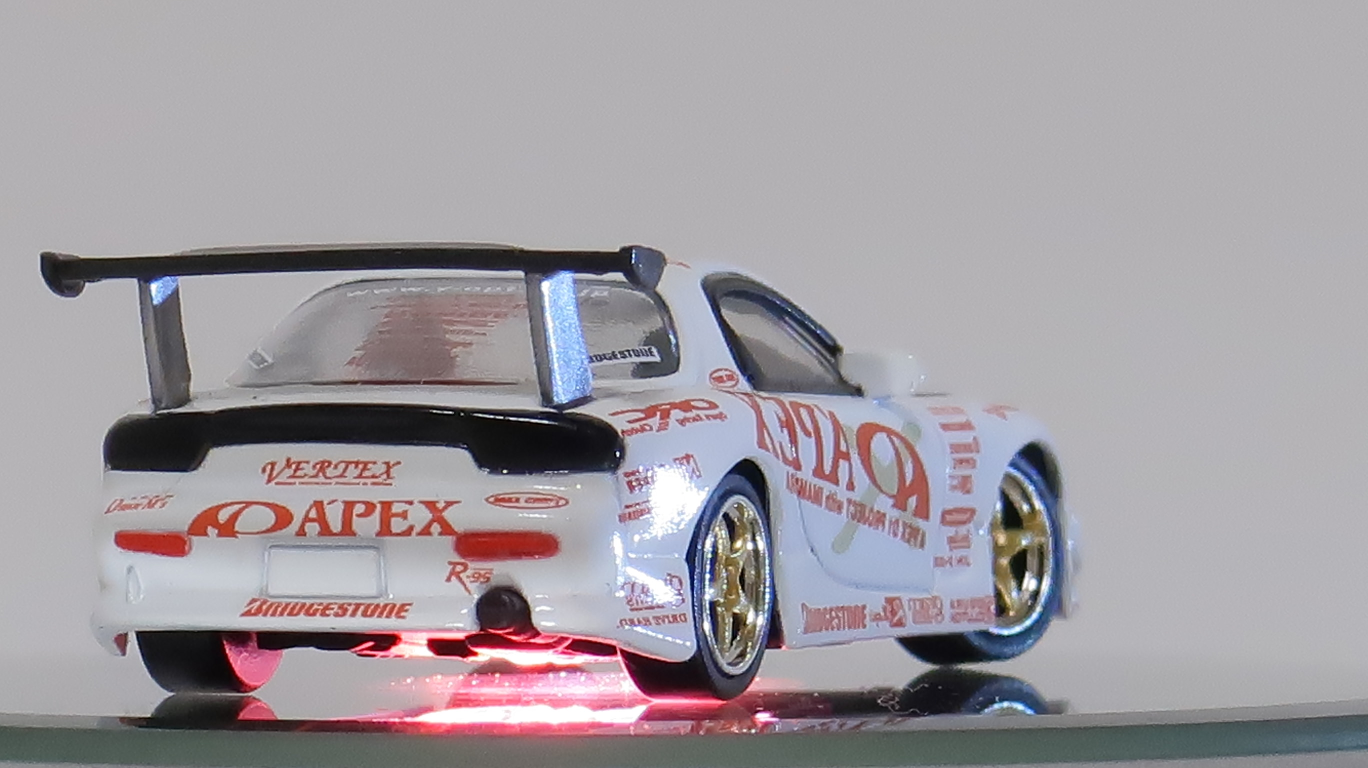 モデルインプレッション】Hotworks 1/64 APEX FD3S (AX75F92+NOS仕様