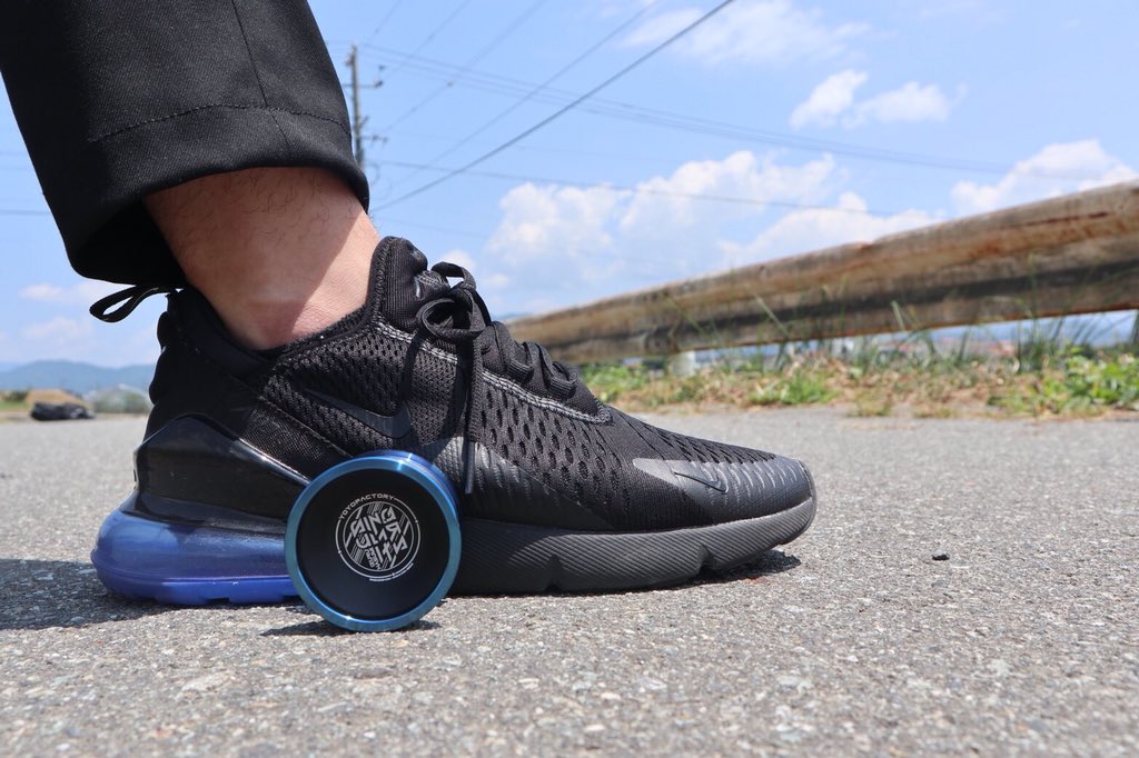 渋谷店スタッフ羽角伊弦選手のシグネチャーモデル「シンギュラリティ