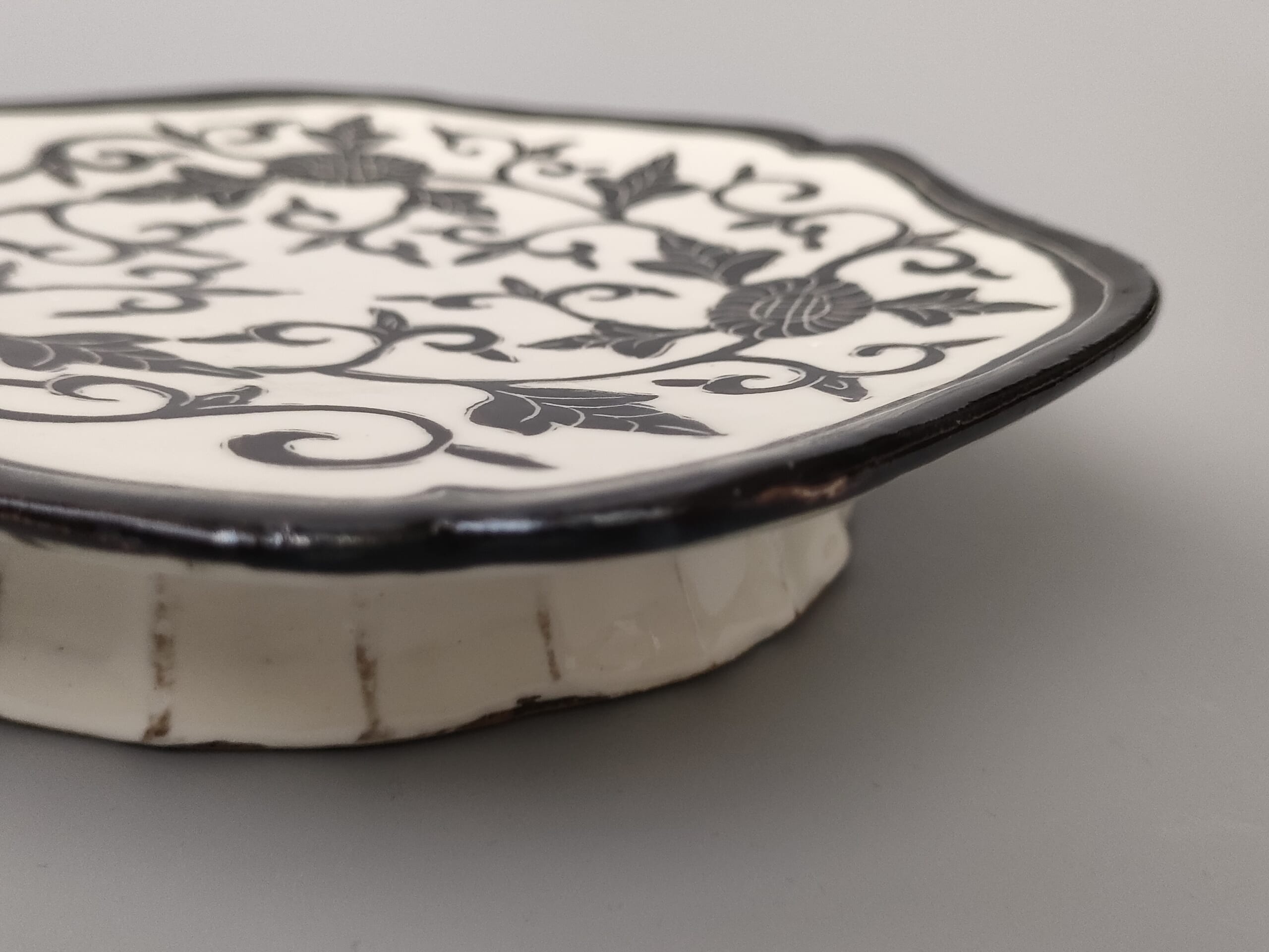 菊文 6寸高台皿 | CRAFTAL