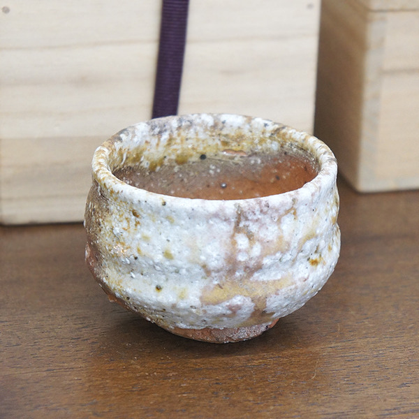 信楽焼の大壺/甕が入荷しました。 | 骨董品の買取なら杉並区の道具屋 慈光