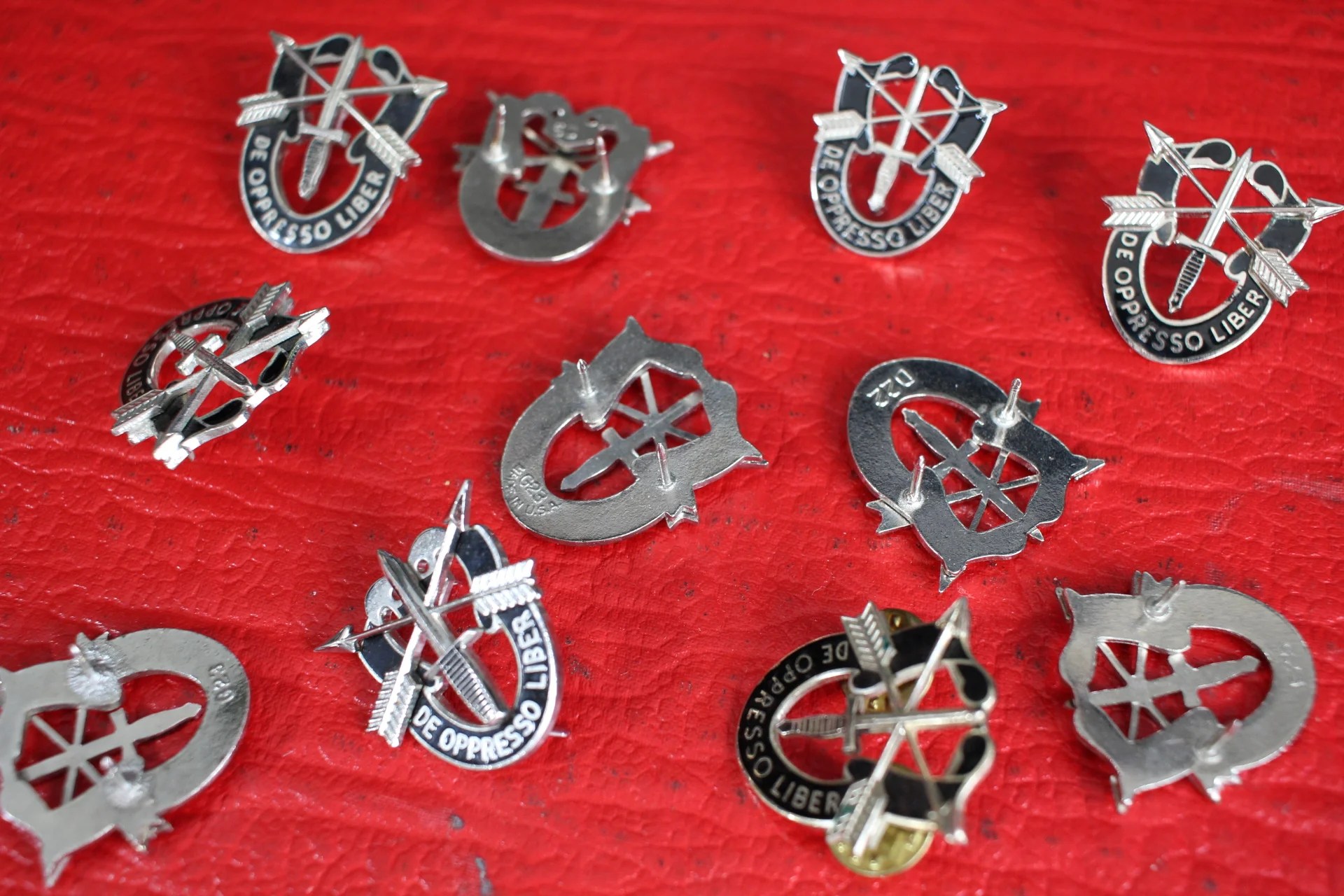 スペシャルフォース クレスト（米特殊部隊ベレーバッジ）