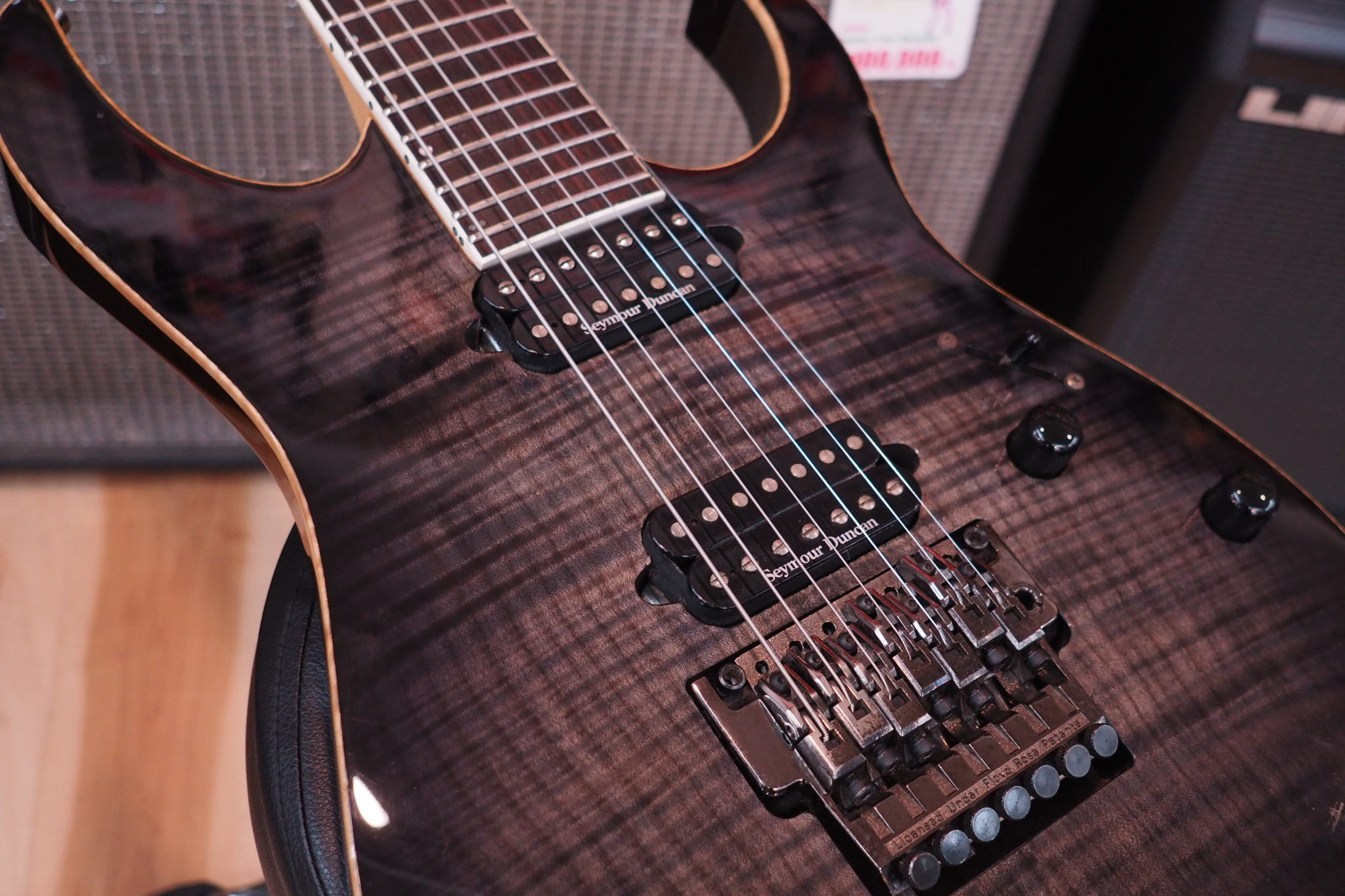7弦ギターの可能性を切り拓いた「Ibanez j.custom RG8527」楽器奏庫