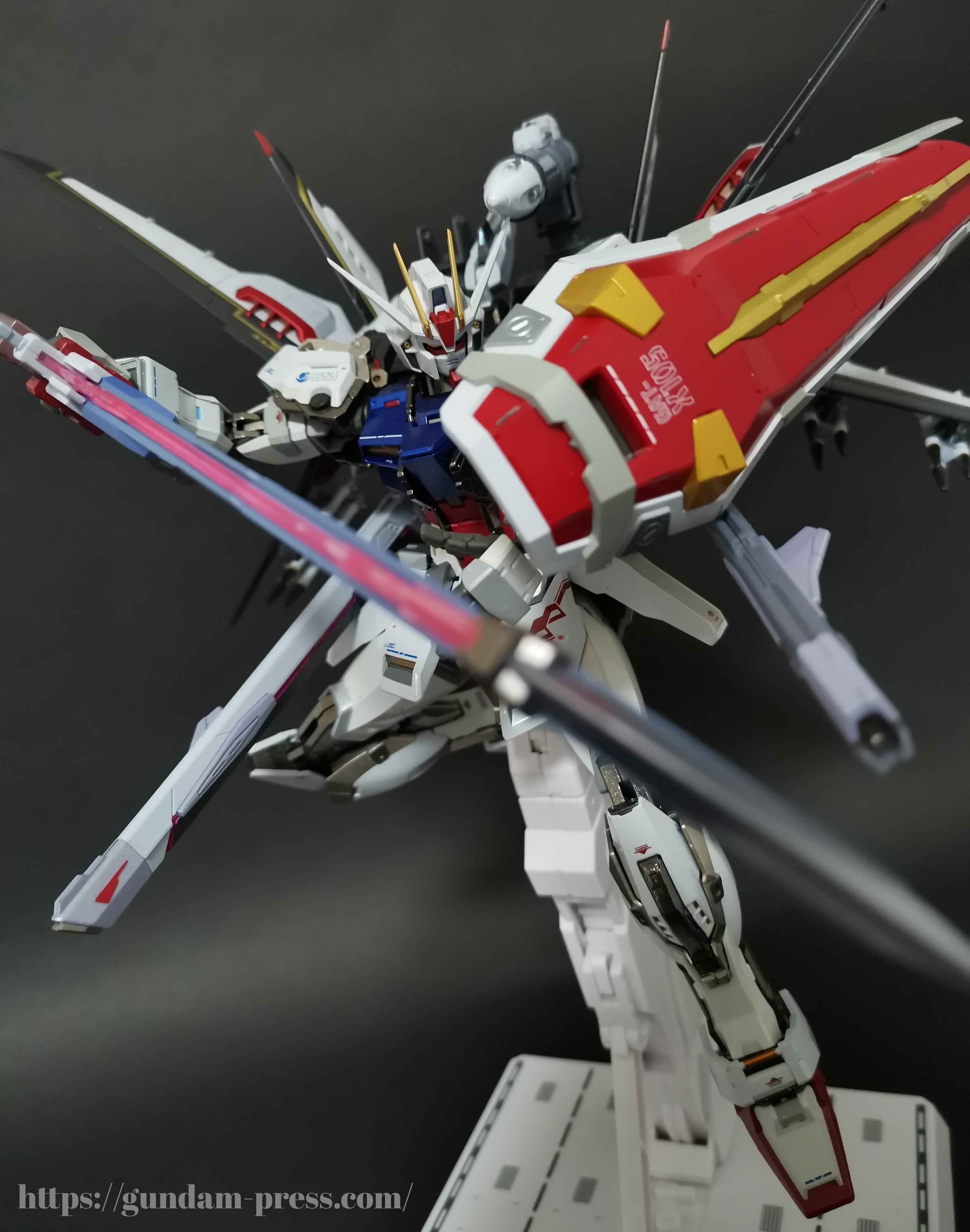 METAL BUILD(メタルビルド) ストライク オオトリ装備 オルタナティブ S