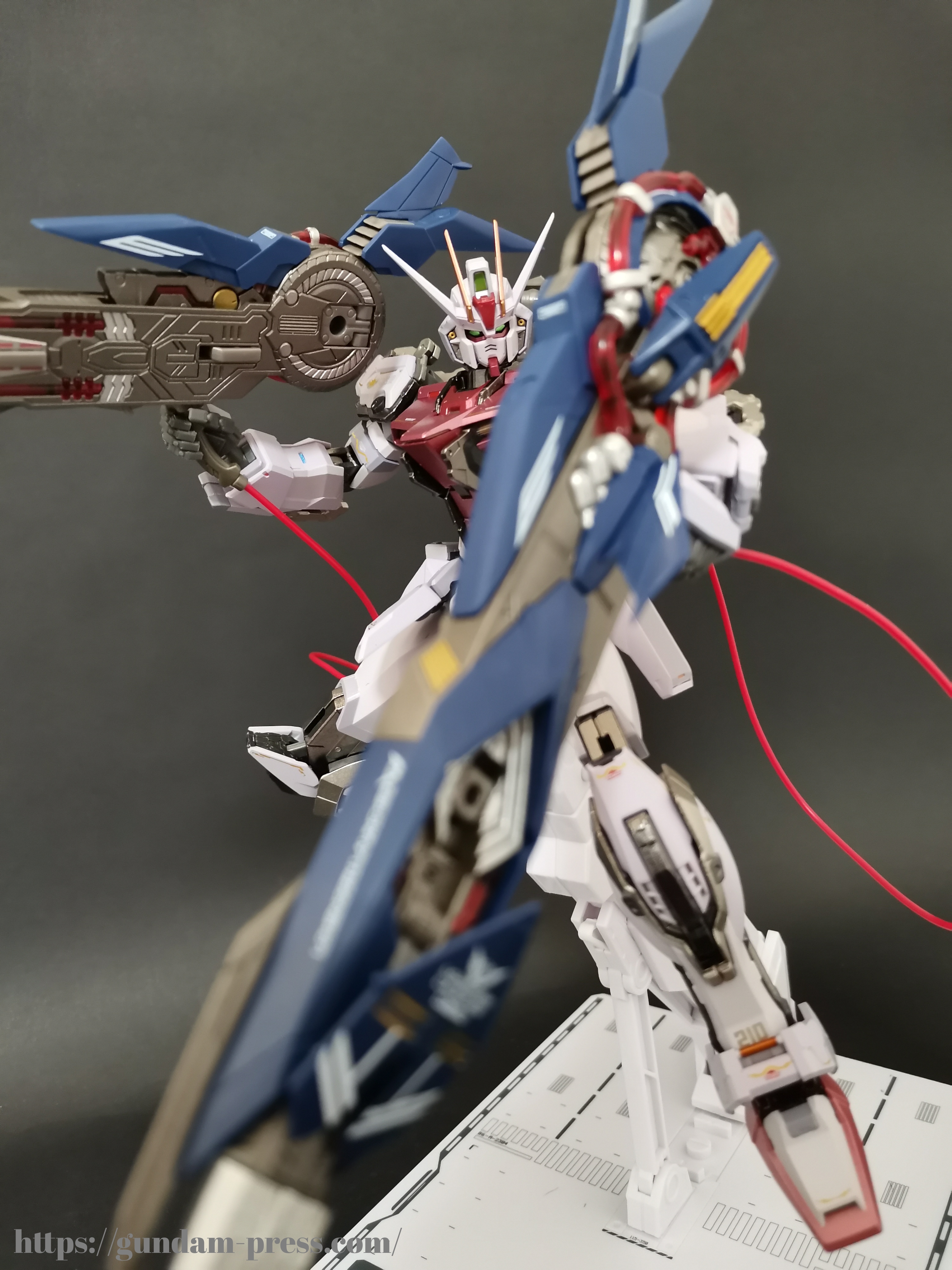 METAL BUILD(メタルビルド) ローエングリンランチャー レビュー