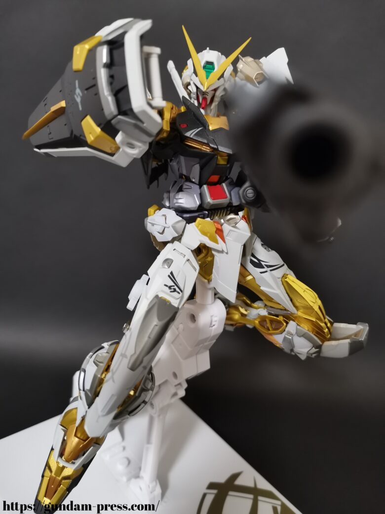 METAL BUILD ガンダム アストレイ ゴールドフレーム(オルタナティブ