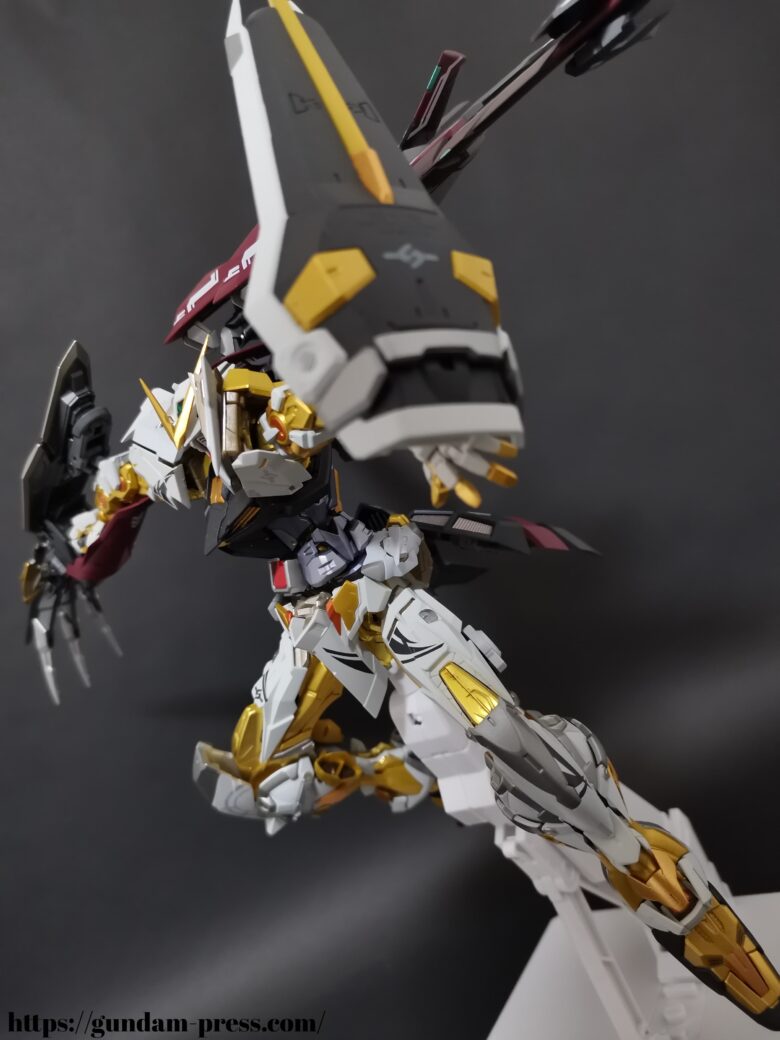 METAL BUILD(メタルビルド) ディバインストライカー(オルタナティブ