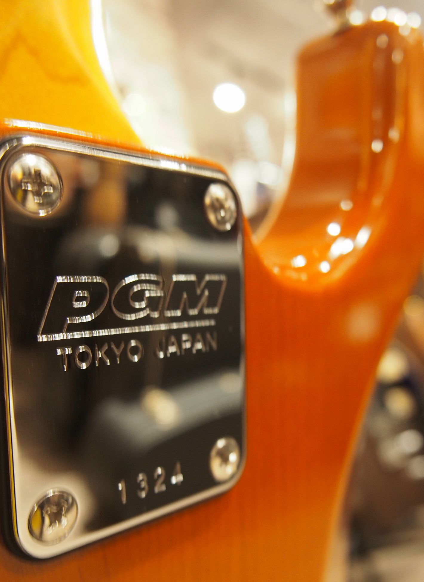 K.nyui 入荷しました！ – Dover Guitar Shop