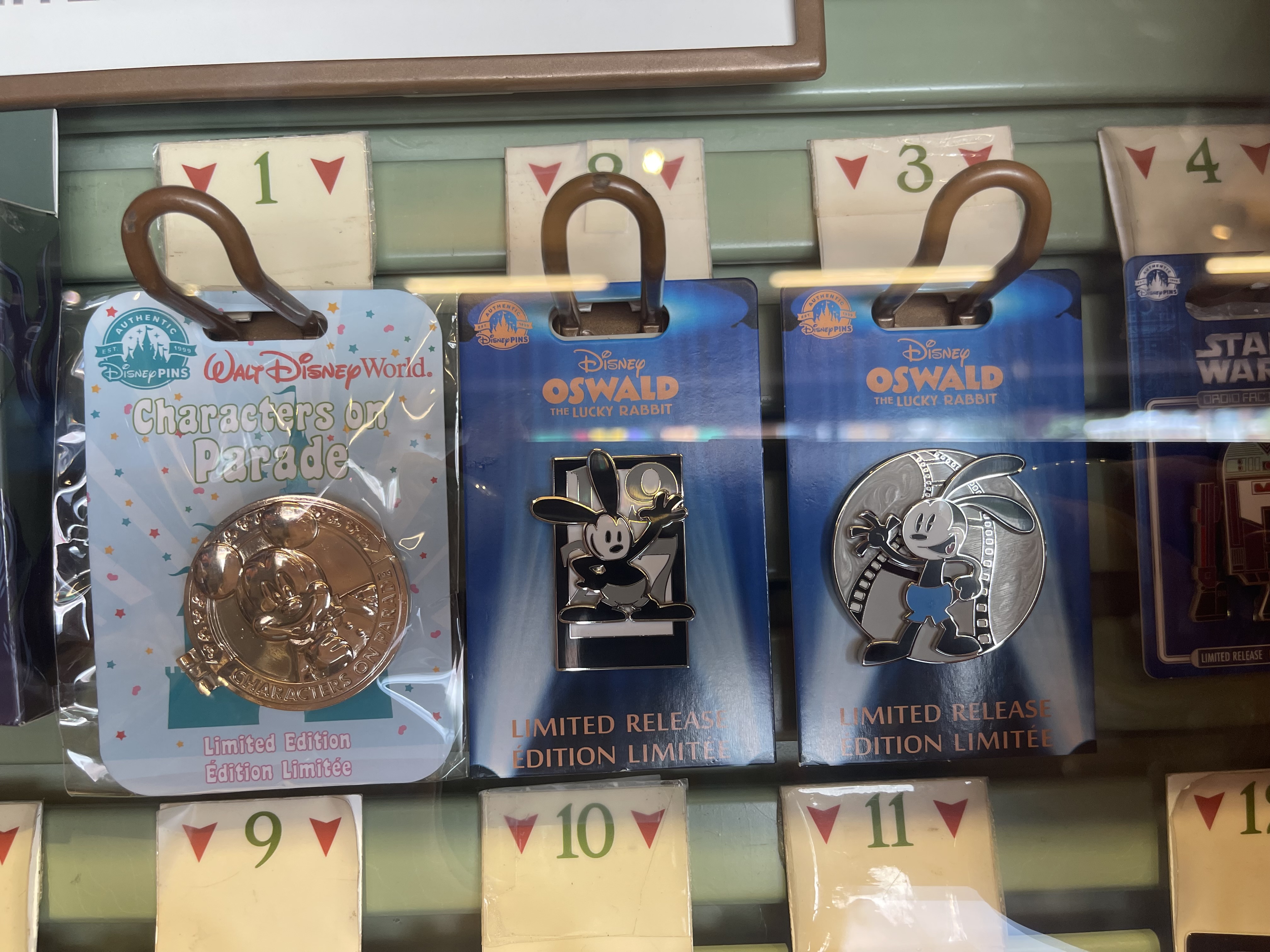 3438.昔の海外ディズニーワールドピン クリスマス チップとデール 02