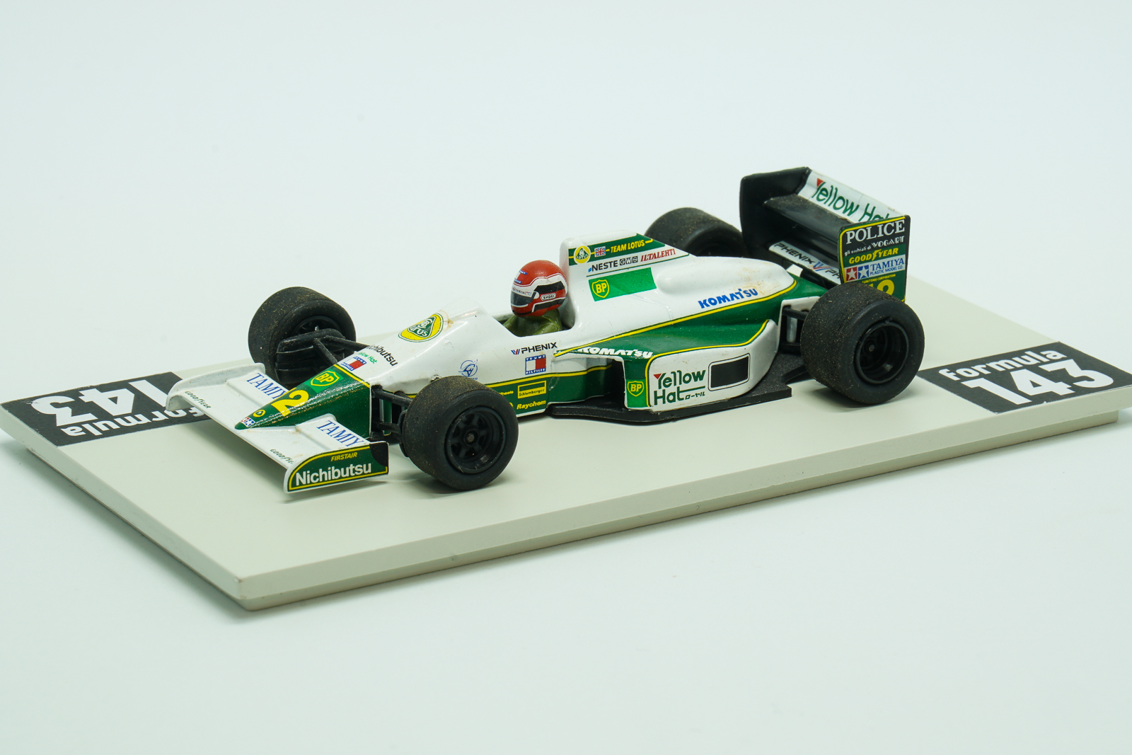 1991-lotus102b-herbert-onyx-01