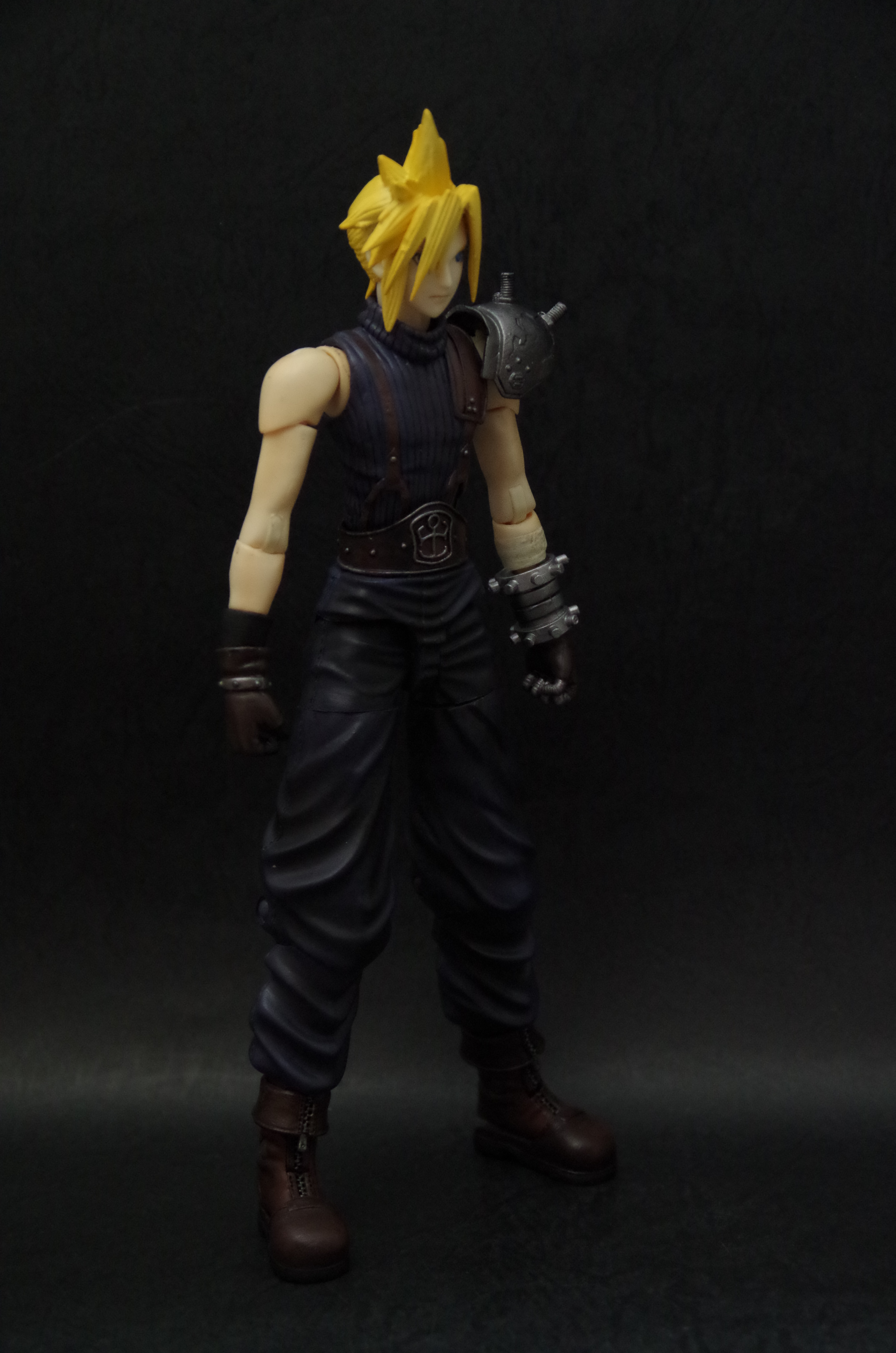 ファイナルファンタジーVII プレイアーツ クラウド&ハーディ・デイトナ