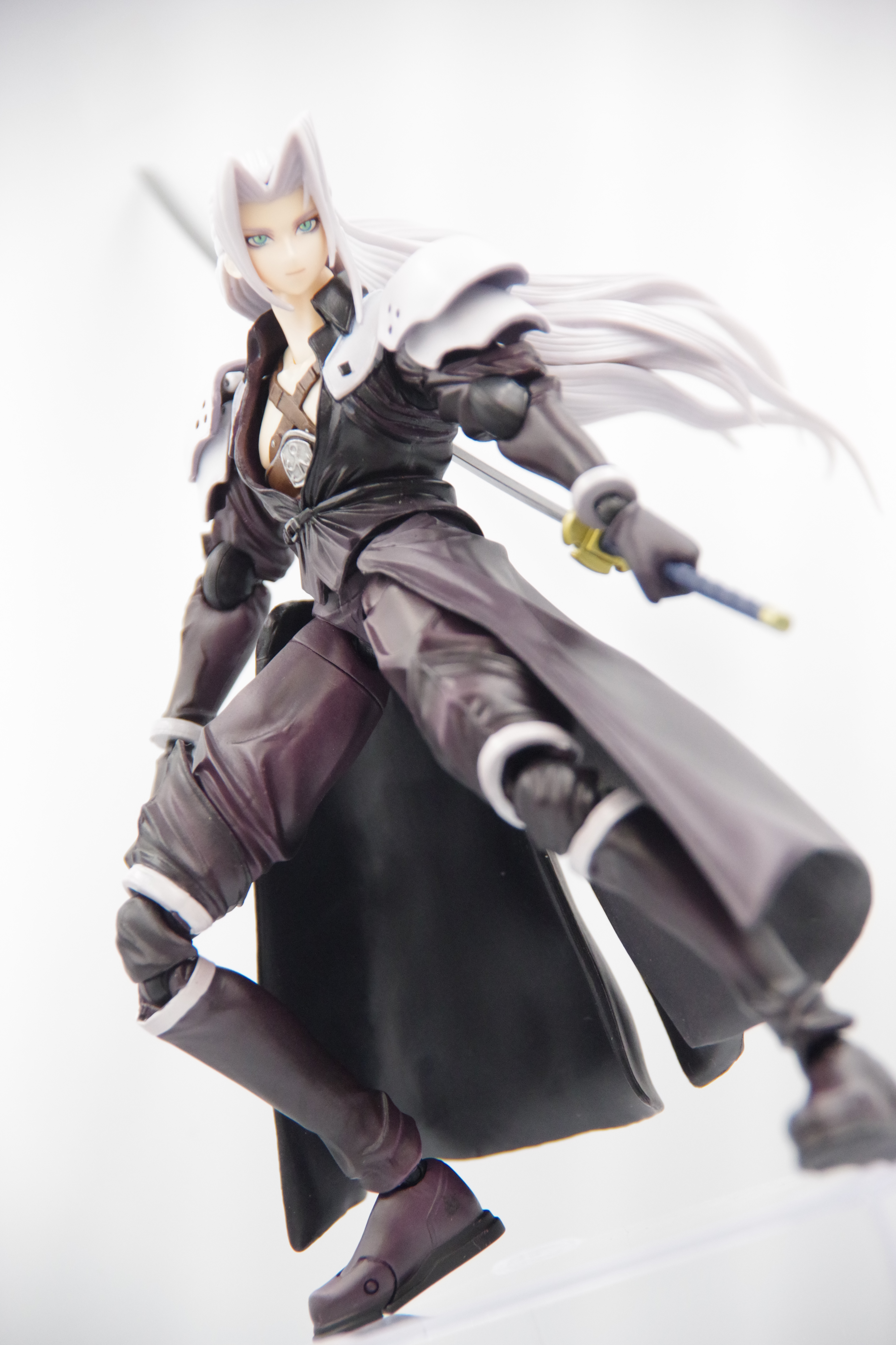 ファイナルファンタジーVII BRING ARTS セフィロス | フィギュアレン