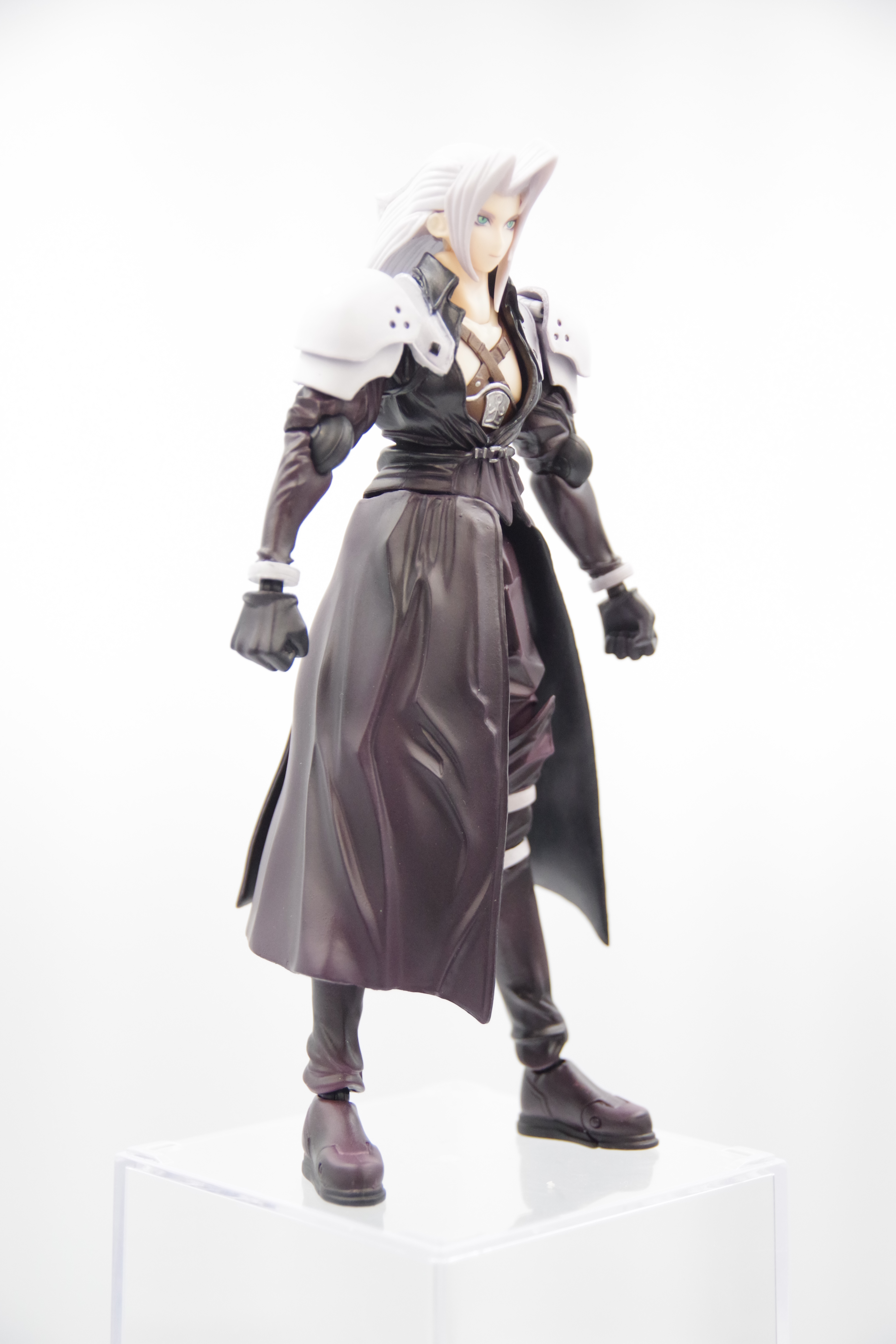 ファイナルファンタジーVII BRING ARTS セフィロス | フィギュアレン