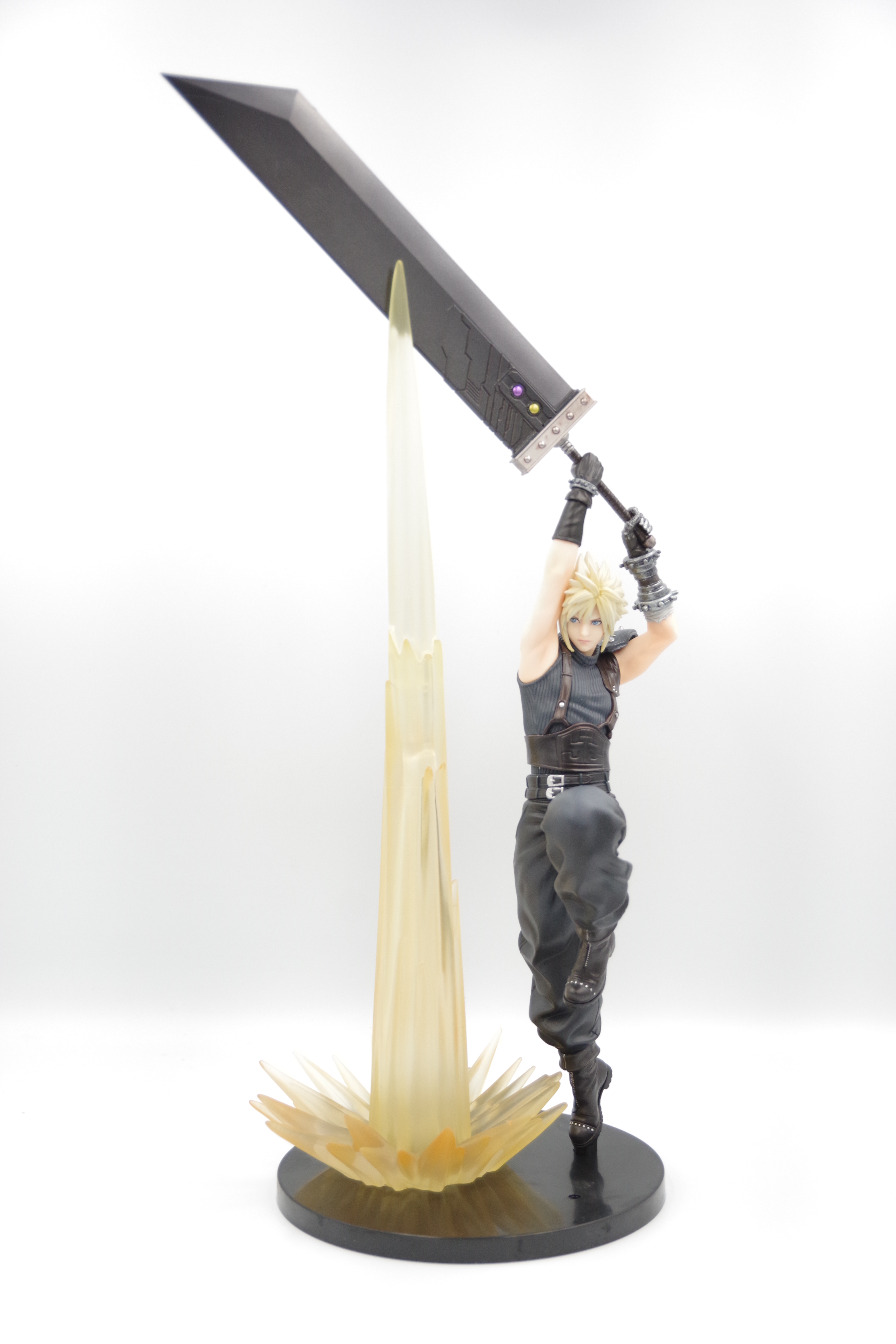 FINAL FANTASY Ⅶ REBIRTH発売記念くじ A賞 クラウド・ストライフ