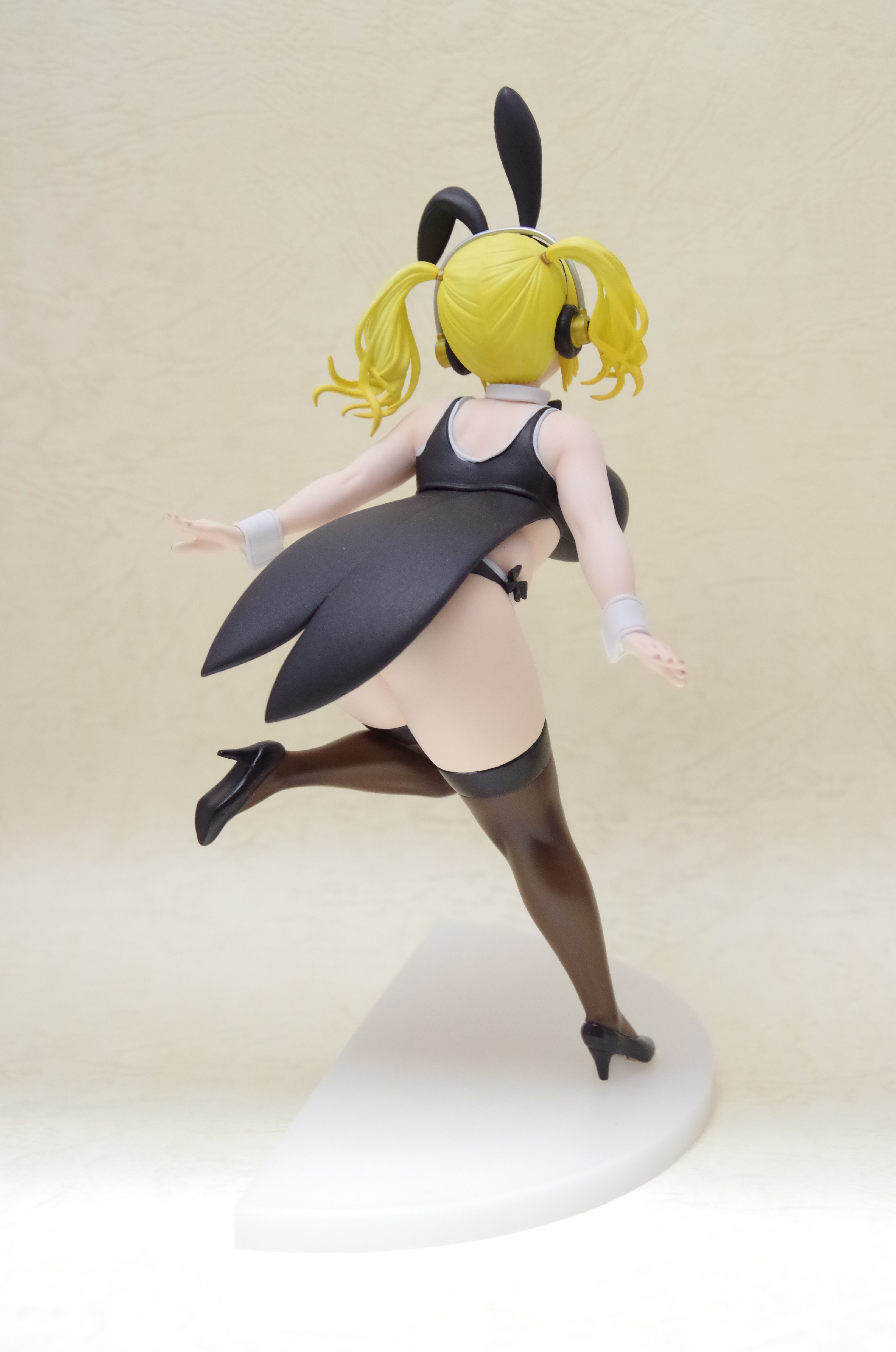 すーぱーそに子 マジカルフィギュア そに子＆ぽちゃ子のマジックショー