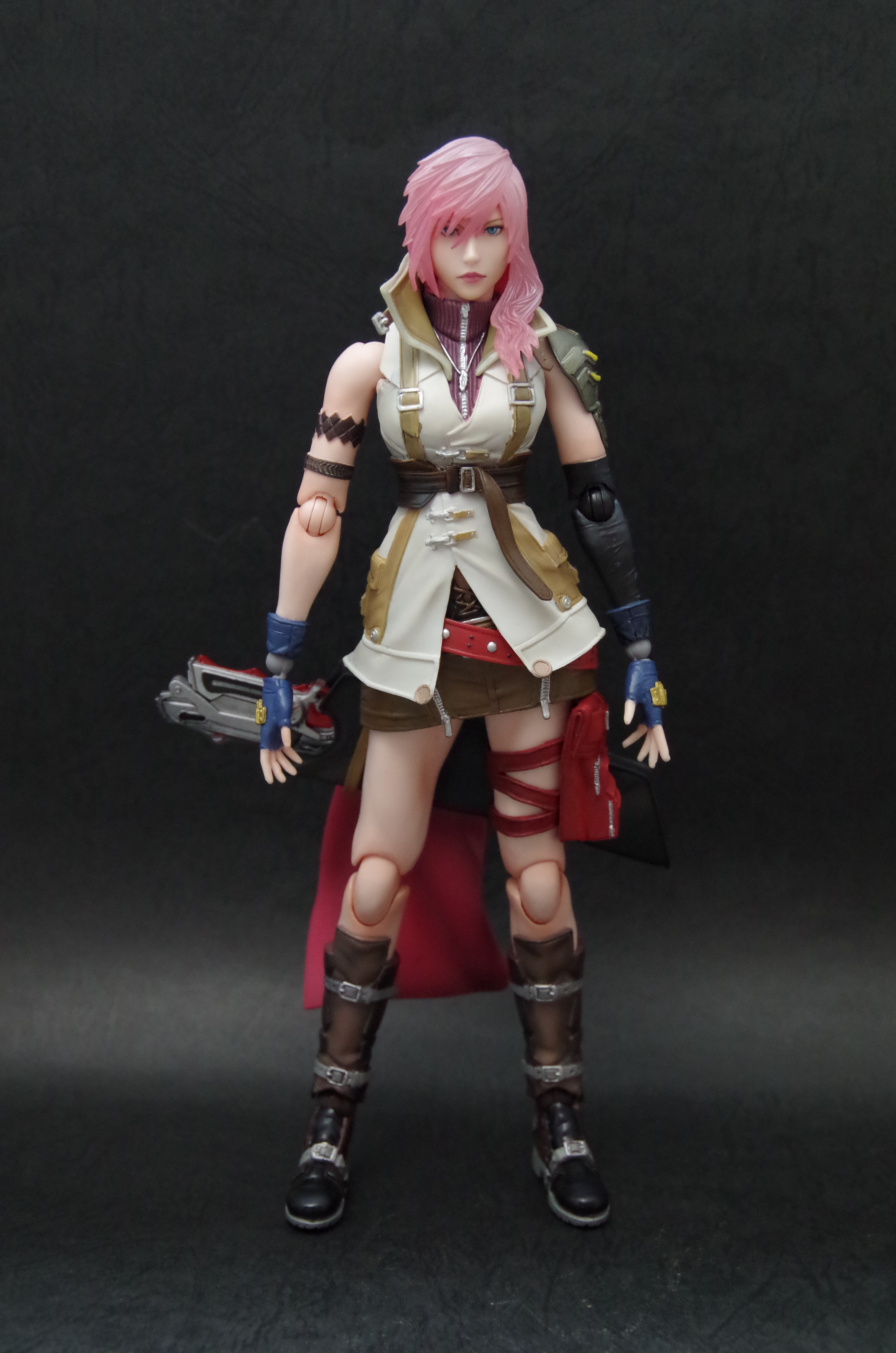 DISSIDIA FINAL FANTASY PLAY ARTS改 ライトニング | フィギュアレン