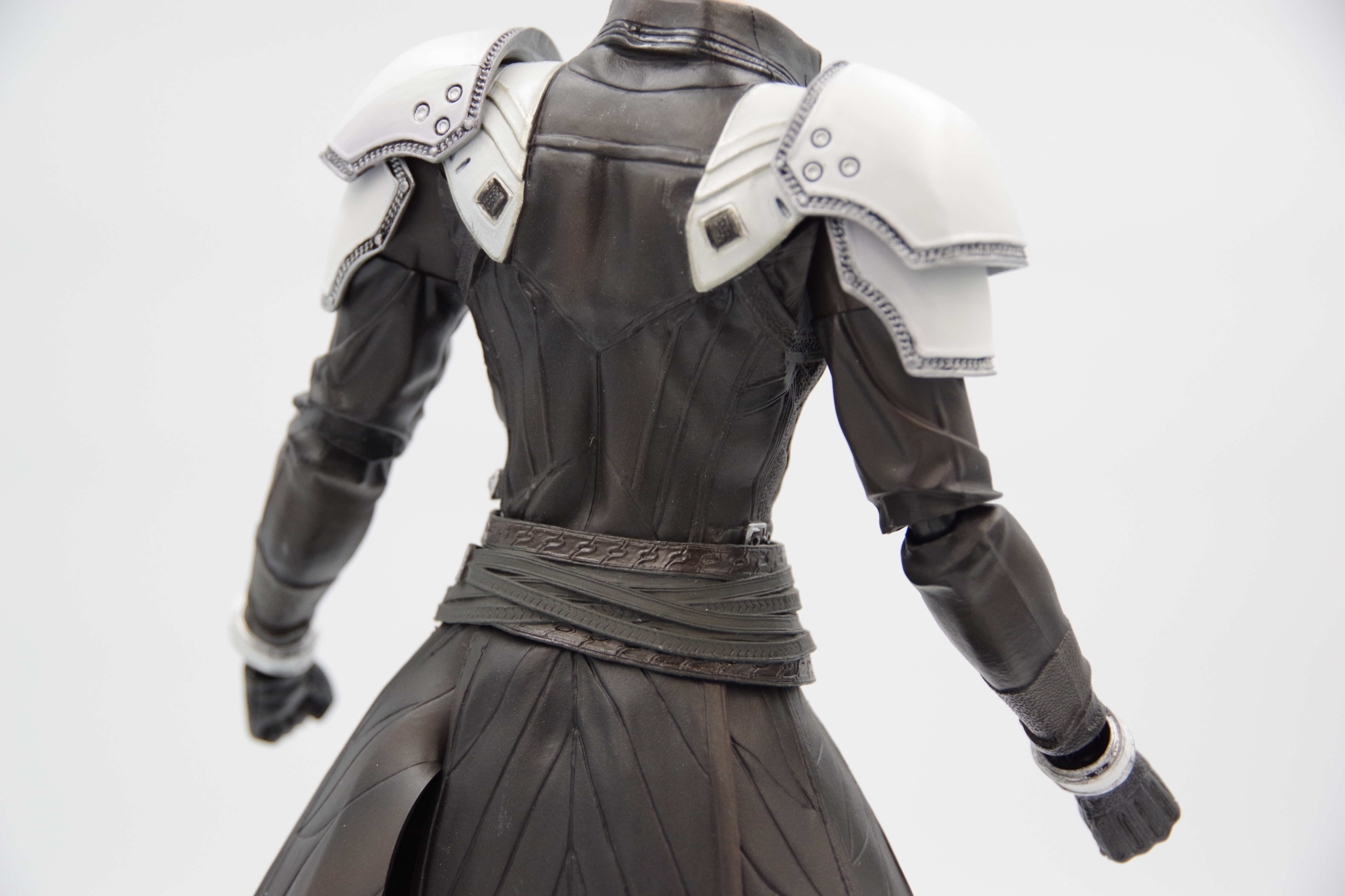 ファイナルファンタジーVII リメイク PLAY ARTS改 セフィロス