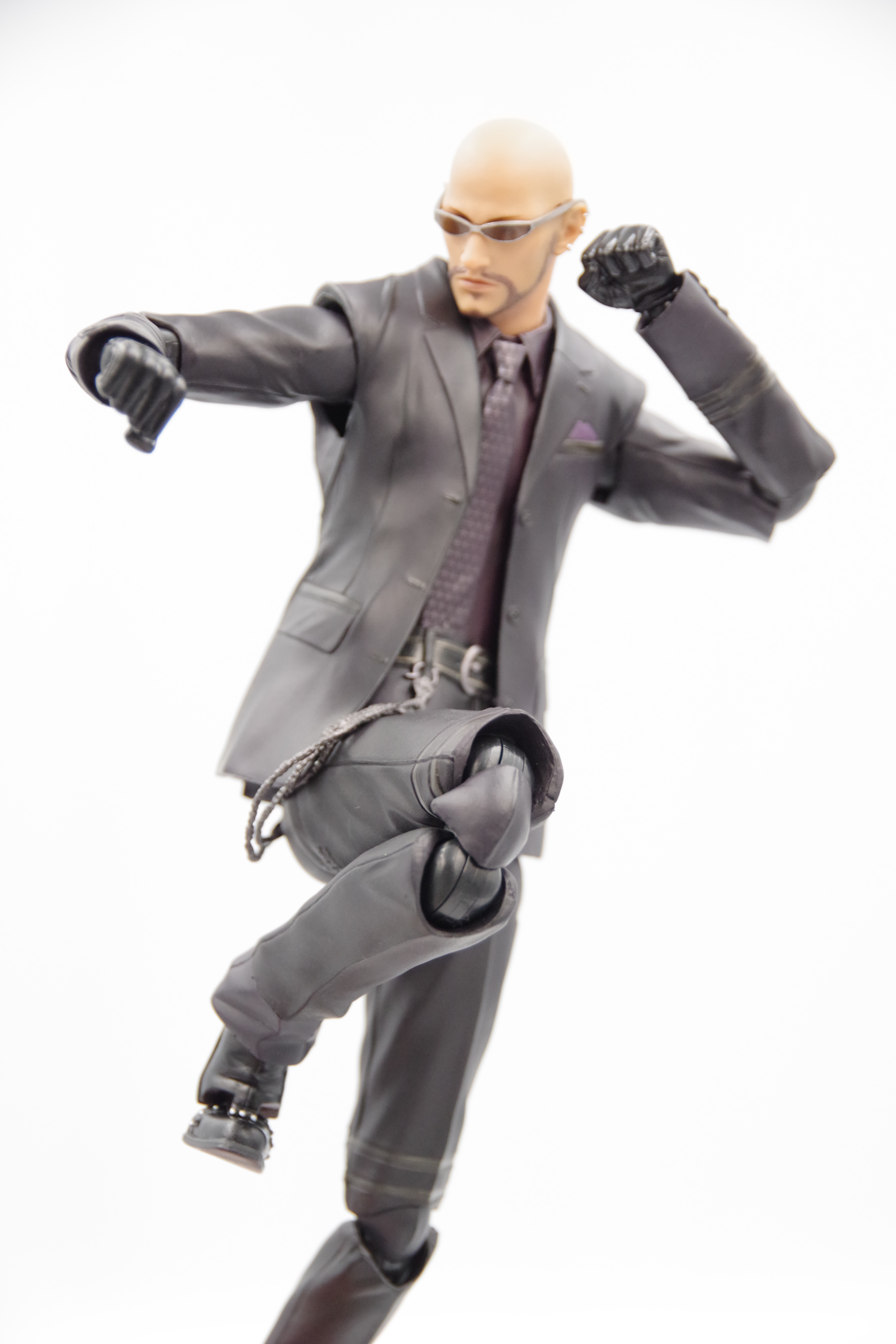 ファイナルファンタジーVII リメイク PLAY ARTS改 ルード | フィギュアレン