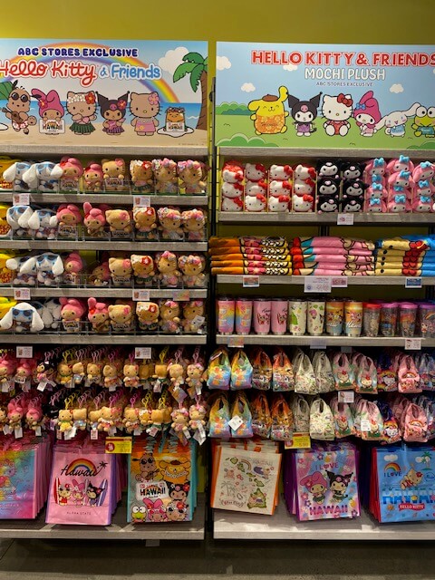 ハワイ限定の日焼けキティちゃん、50周年記念グッツも | Hawaii-ne