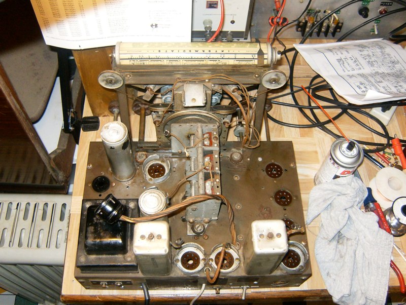 Welcome To The Old School: Restoring Antique Radios | Hackaday