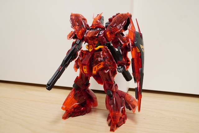 RG 1/144 サザビー [クリアカラー] レビュー - ひで爺の囲炉裏日記ひで