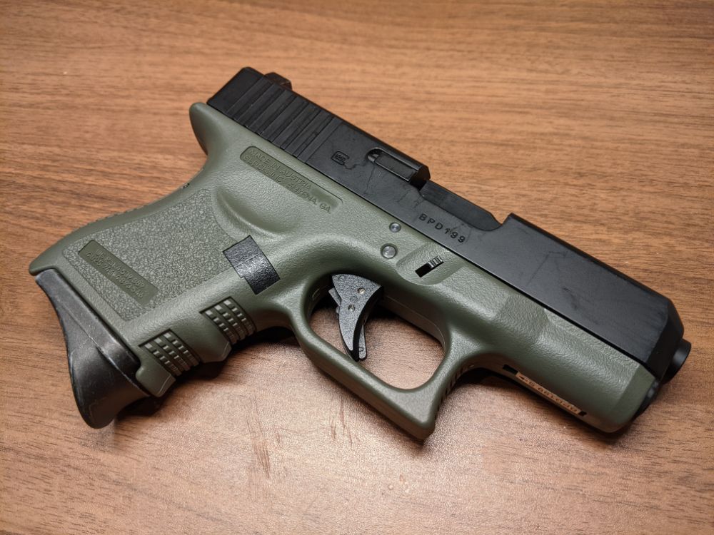 RecoverTacticalのレイルを東京マルイG26に取り付け!! | おのまとぺの