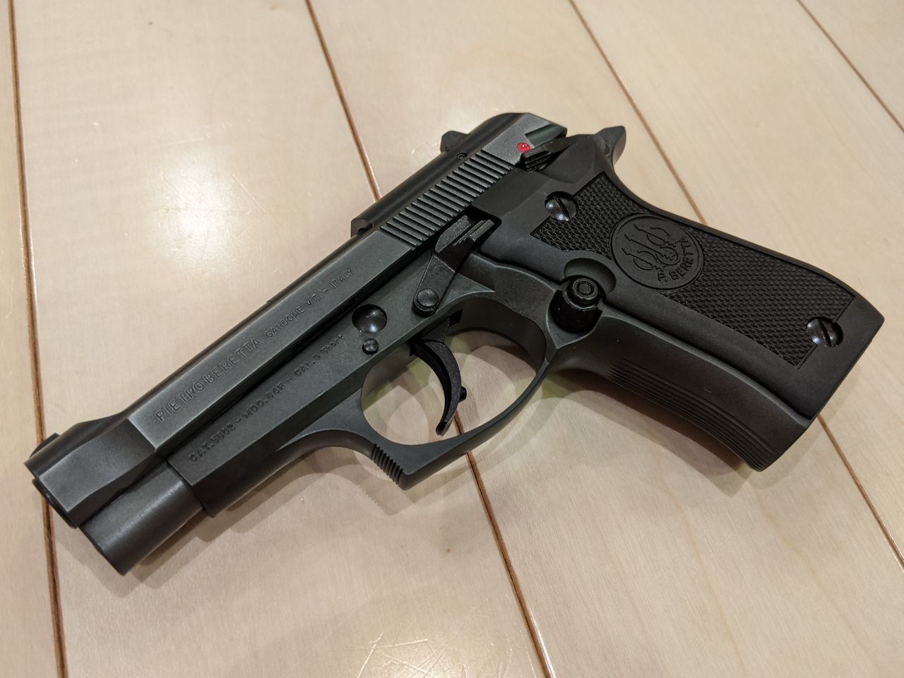 レビュー】ウエスタンアームズ ベレッタM84FSサイレンサーモデル | お