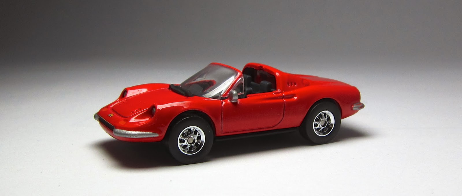 First Look: Hot Wheels Retro Entertainment Ferrari Dino 246 GTS