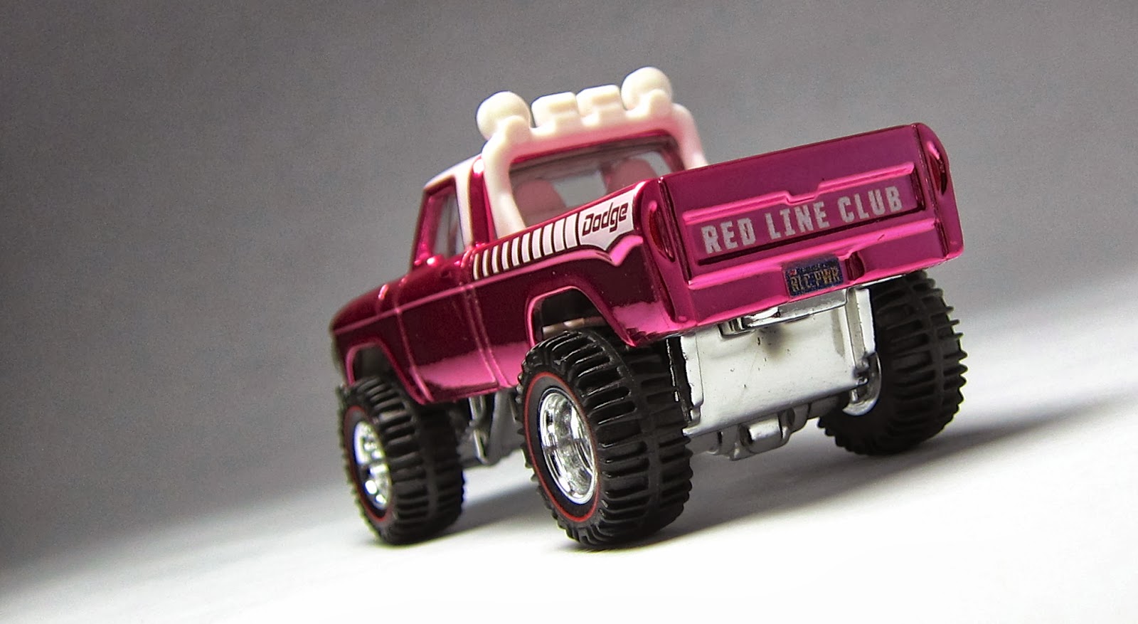First Look: Hot Wheels 2013 Convention RLC Party Exclusive '70