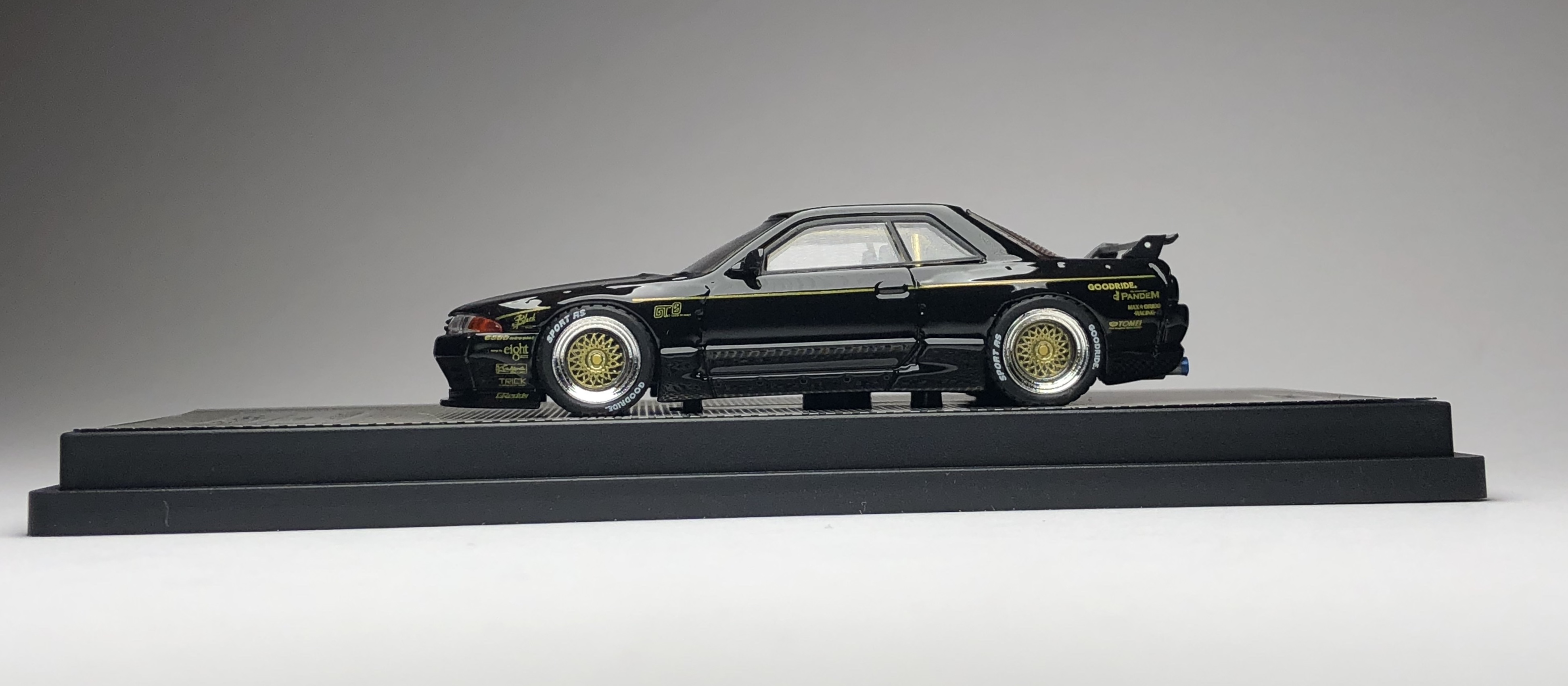 Review : Inno64 Nissan Skyline GT-R R32 “PANDEM” – LamleyGroup