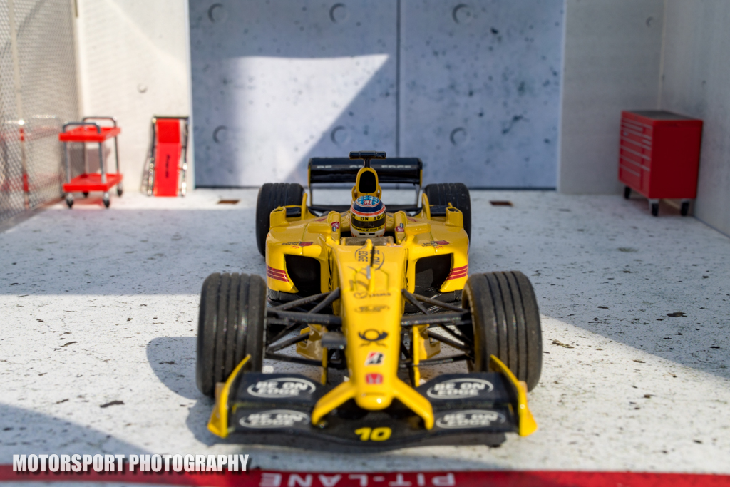 ジョーダンEJ12 鈴鹿で歓喜の5位！佐藤琢磨のデビューマシン【ミニカー