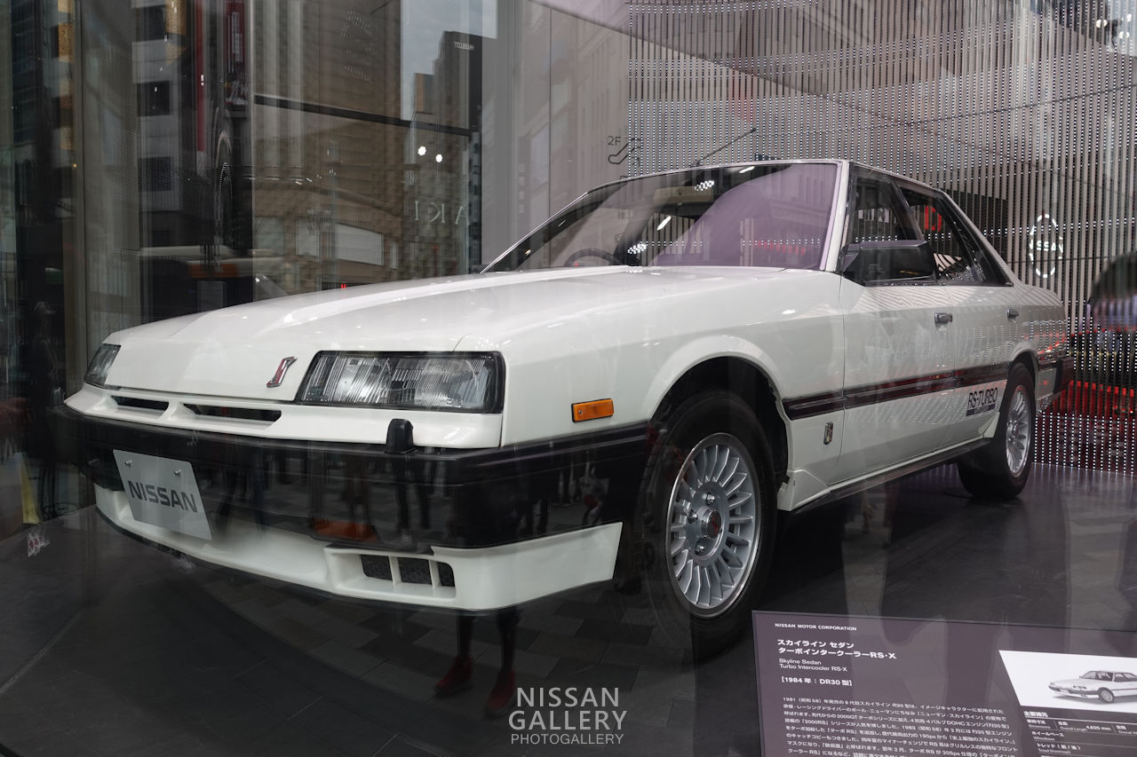 日産 6代目スカイライン ターボインタークーラーRS・Xを日産