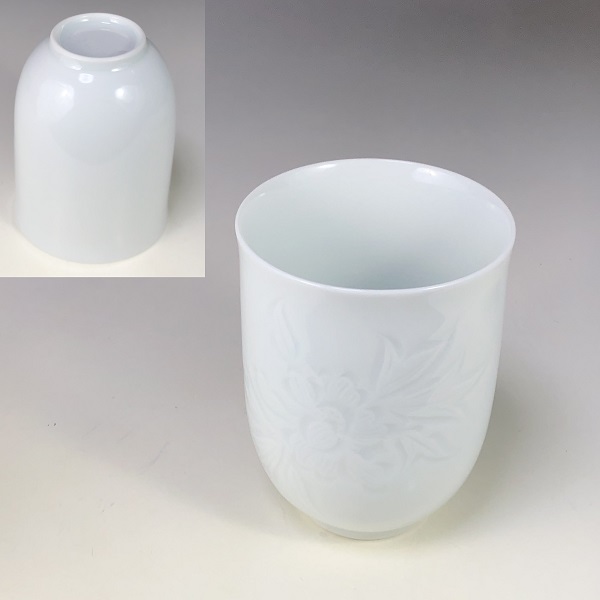 第二代奥川忠右衛門白磁陰刻湯呑 | 和食器リサイクル通販専門店フリマート