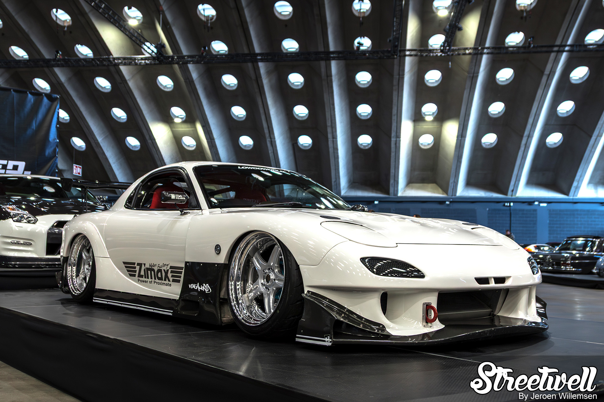 RX-7 with Zimax Power: Ultimate Wangan Racer - Streetwell
