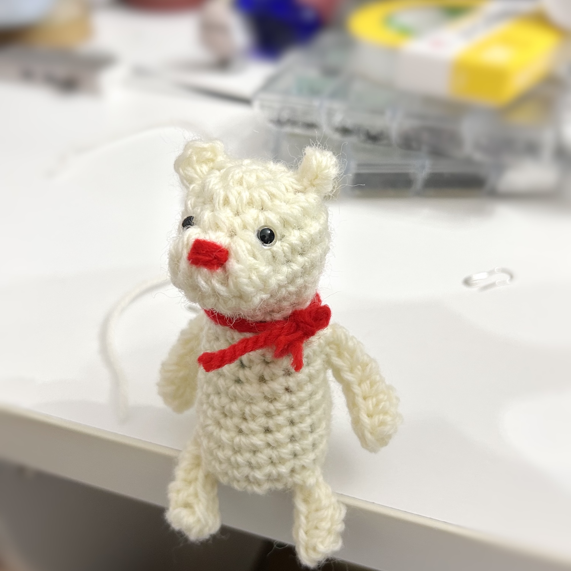 ちっちゃいクマのあみぐるみ（無料パターンのラフ） Little Bear