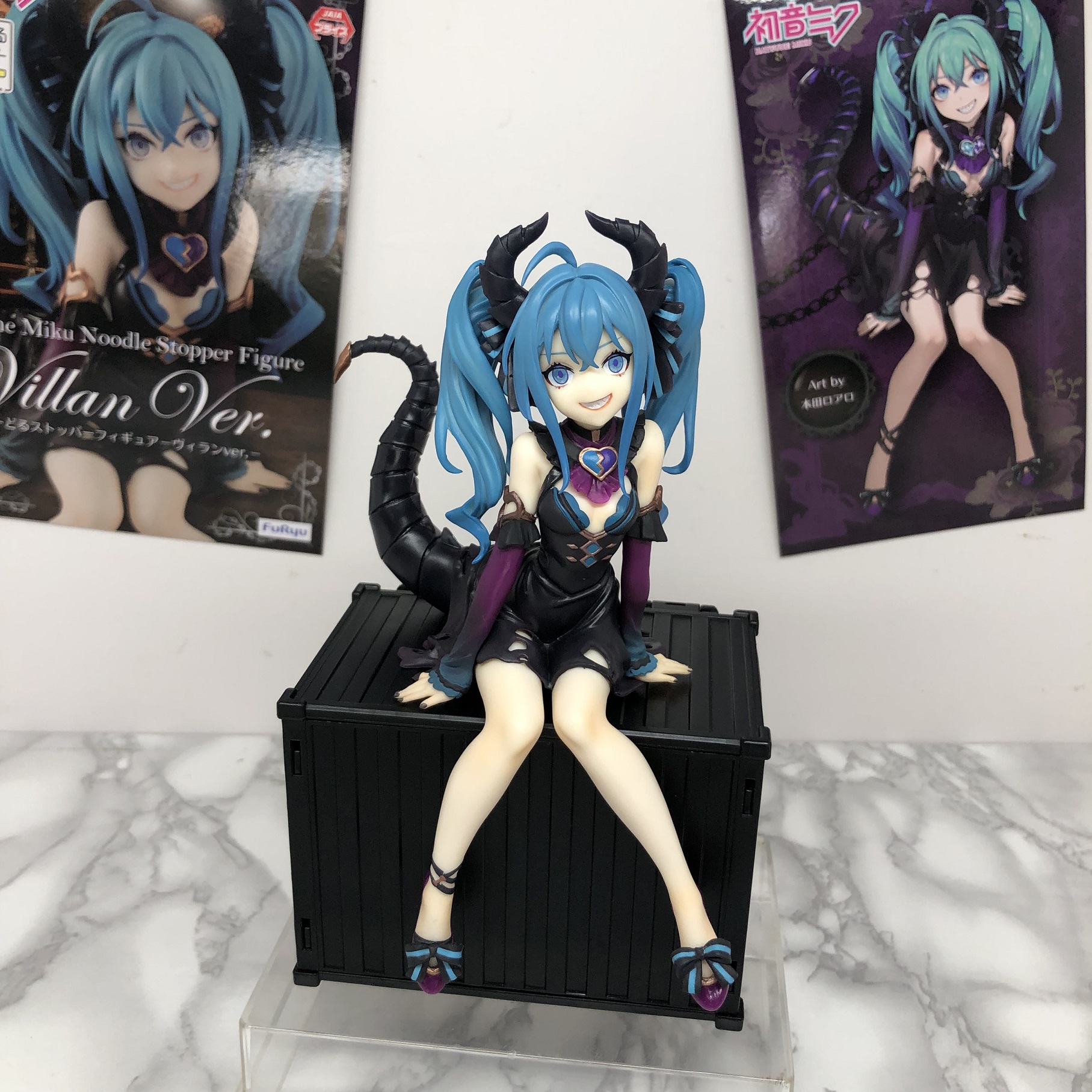 ぬーどるストッパーフィギュア《初音ミク》ヴィランver.】 – PINK-BULLET